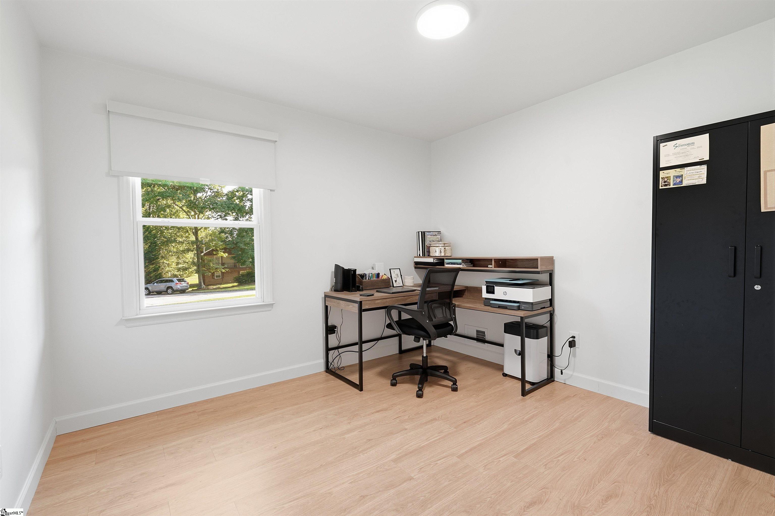 107 Lindley Court Property Photo 13