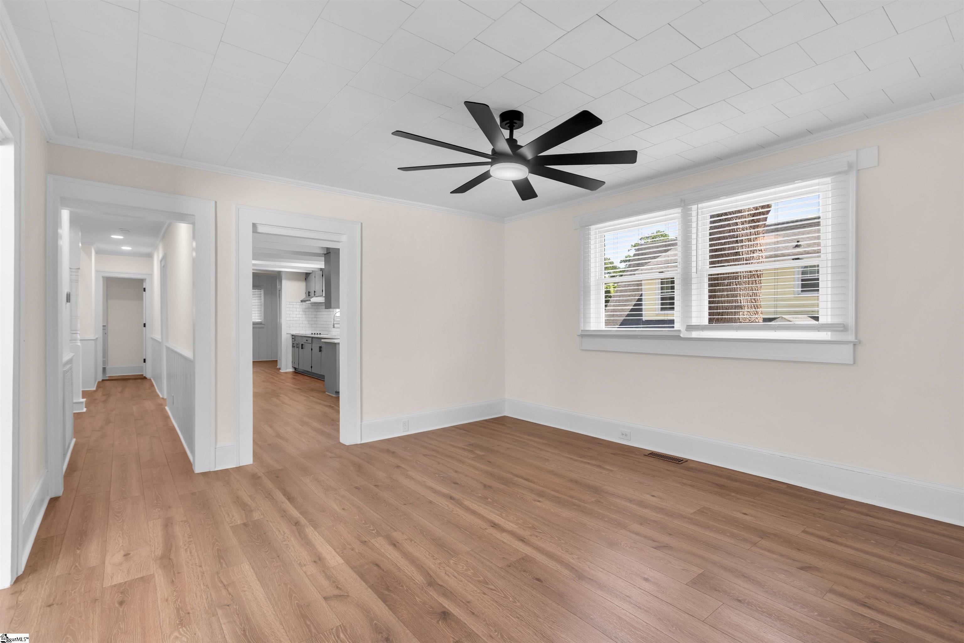 514 Academy Street Property Photo 4