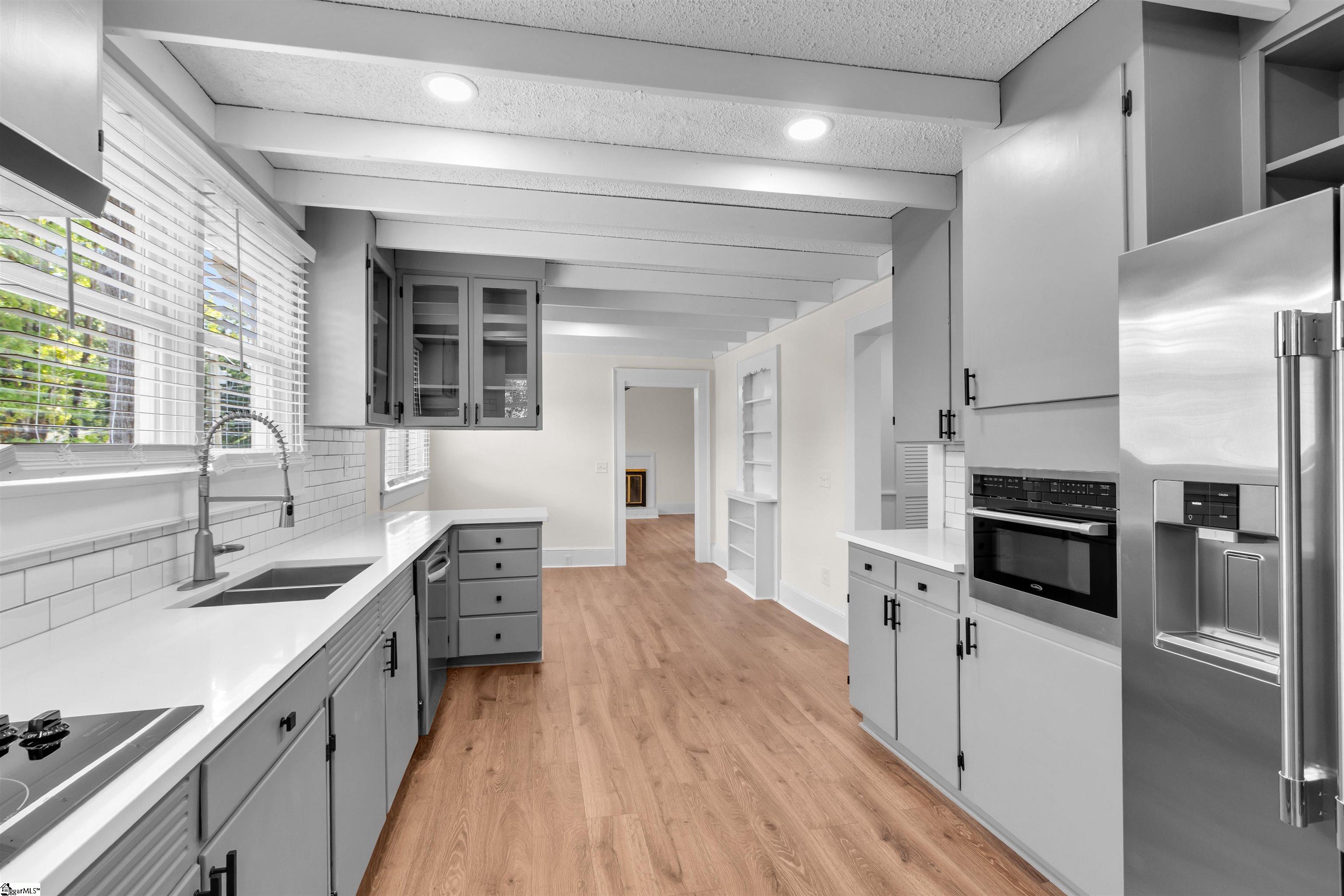 514 Academy Street Property Photo 12