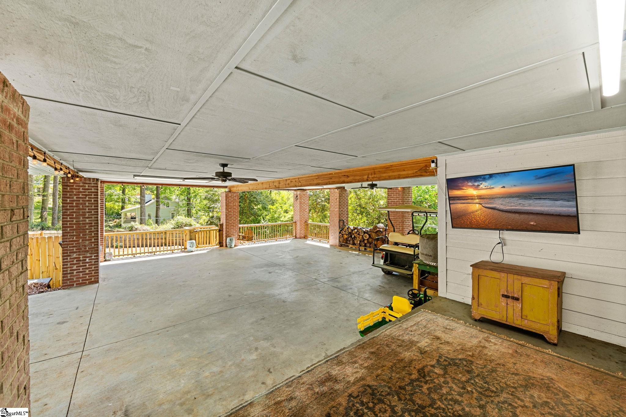 312 Mcdonald Street Property Photo 41