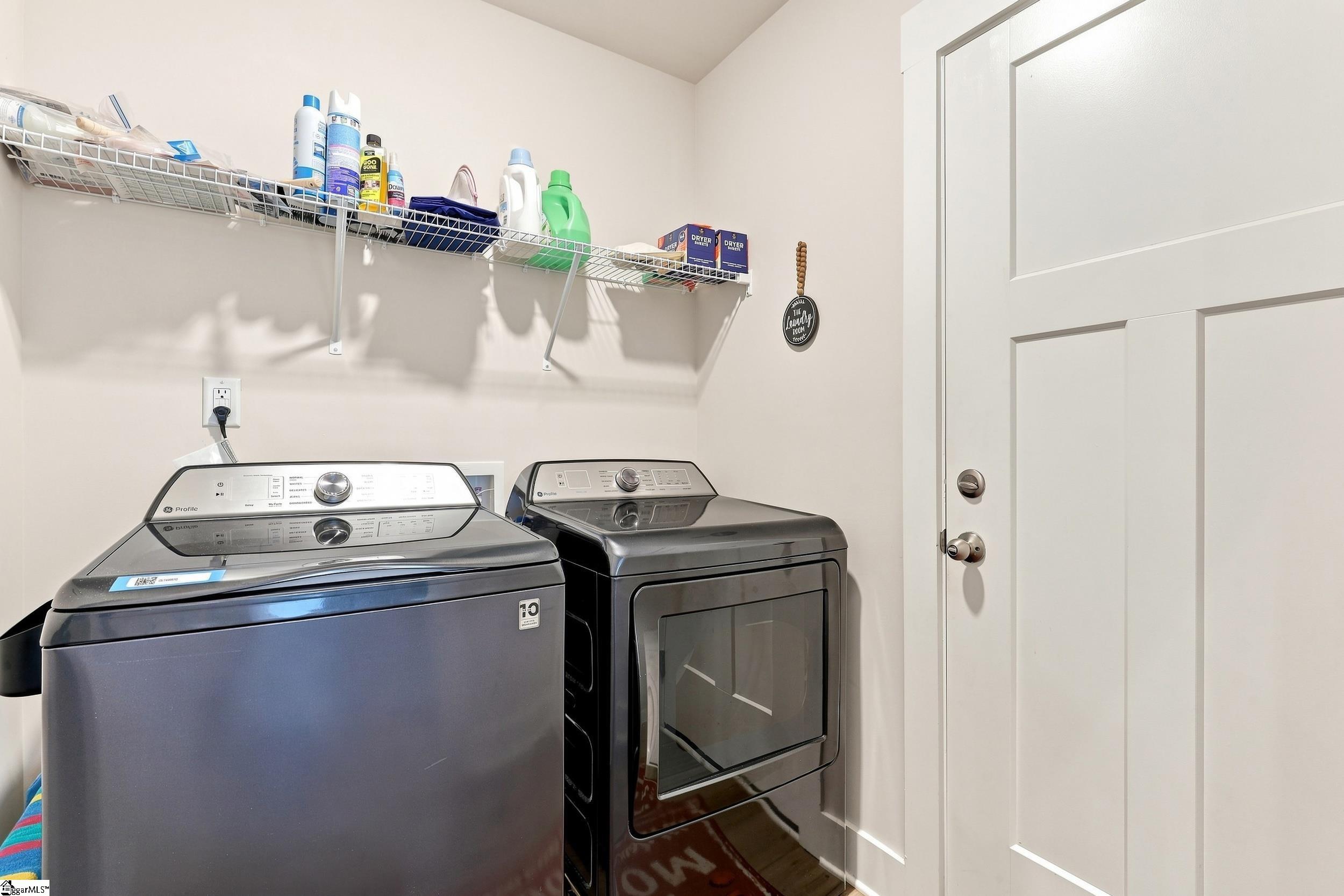 117 Whitman Way Property Photo 38
