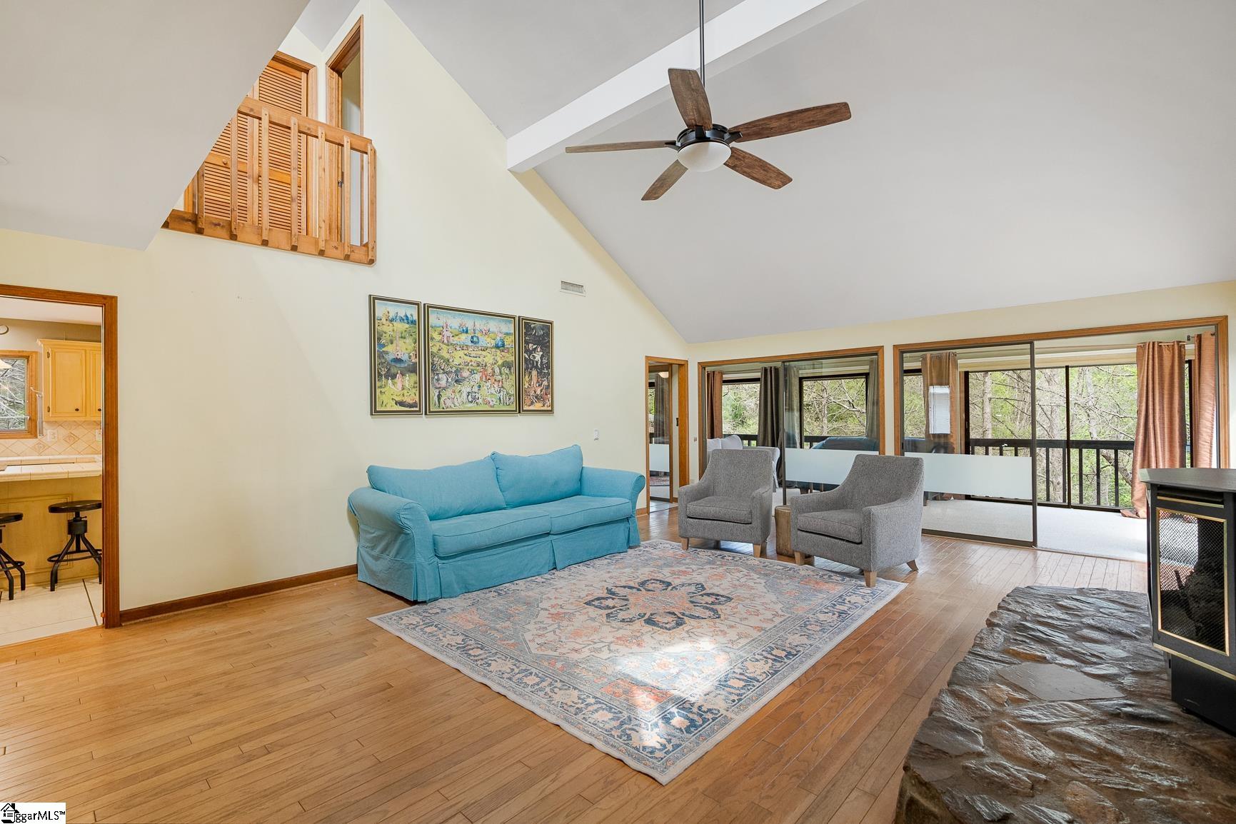 1493 Iroquois Drive Property Photo 4