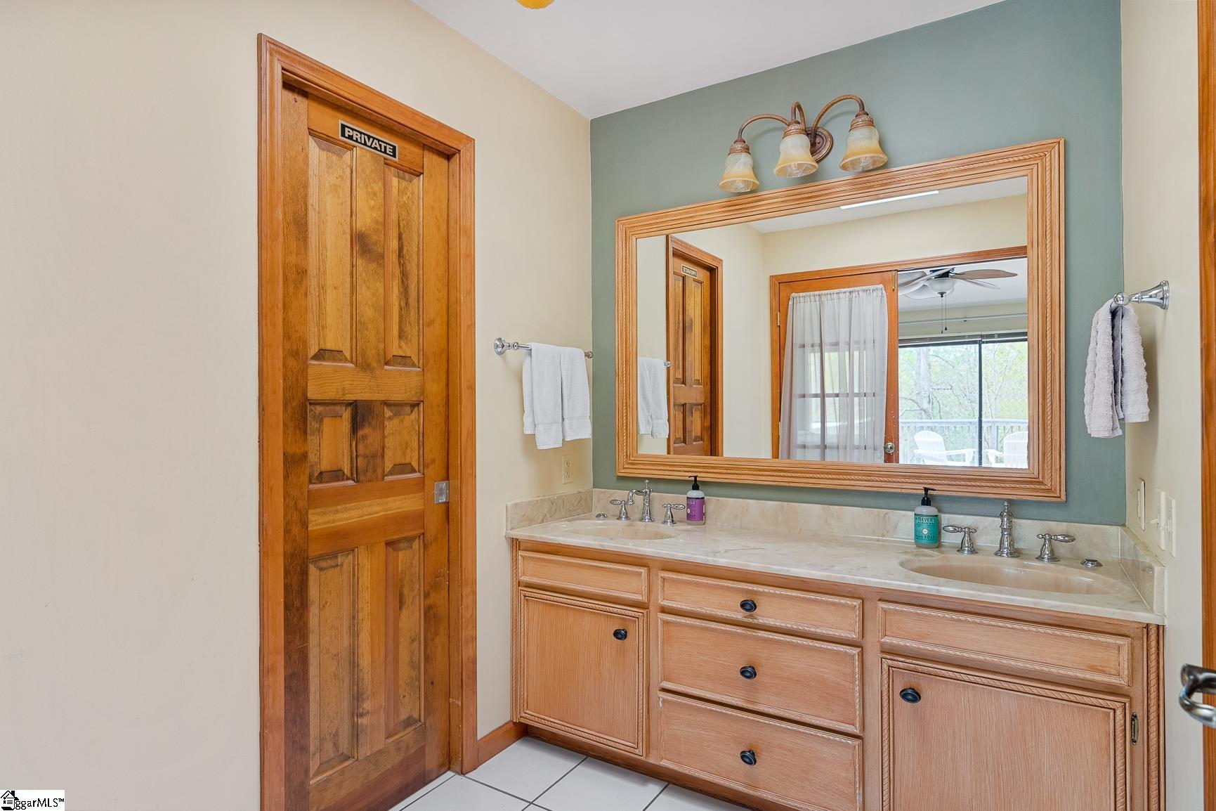 1493 Iroquois Drive Property Photo 18