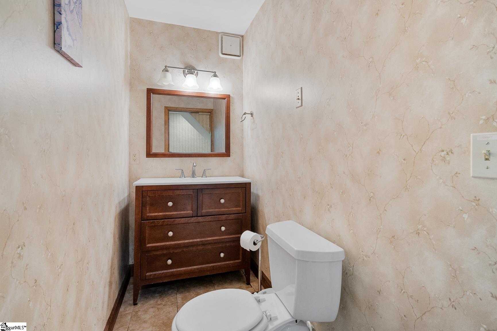 1493 Iroquois Drive Property Photo 28