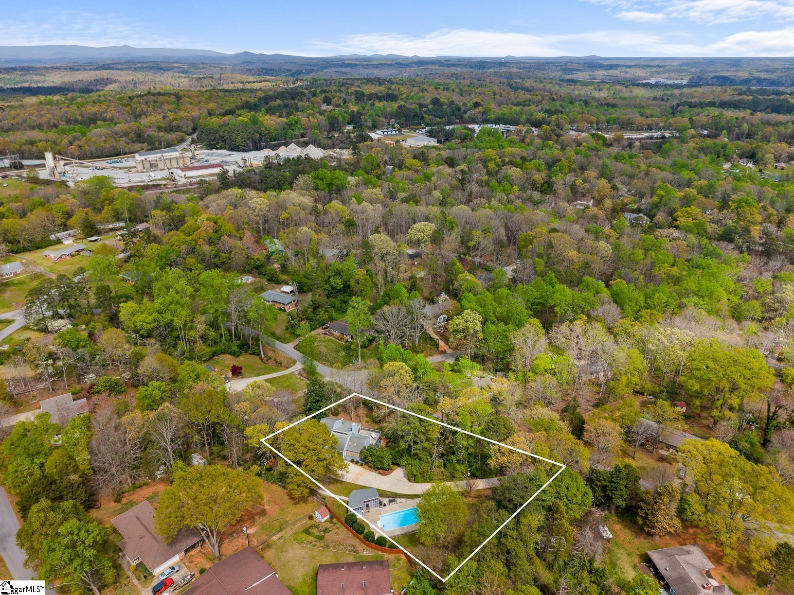 1493 Iroquois Drive Property Photo 47