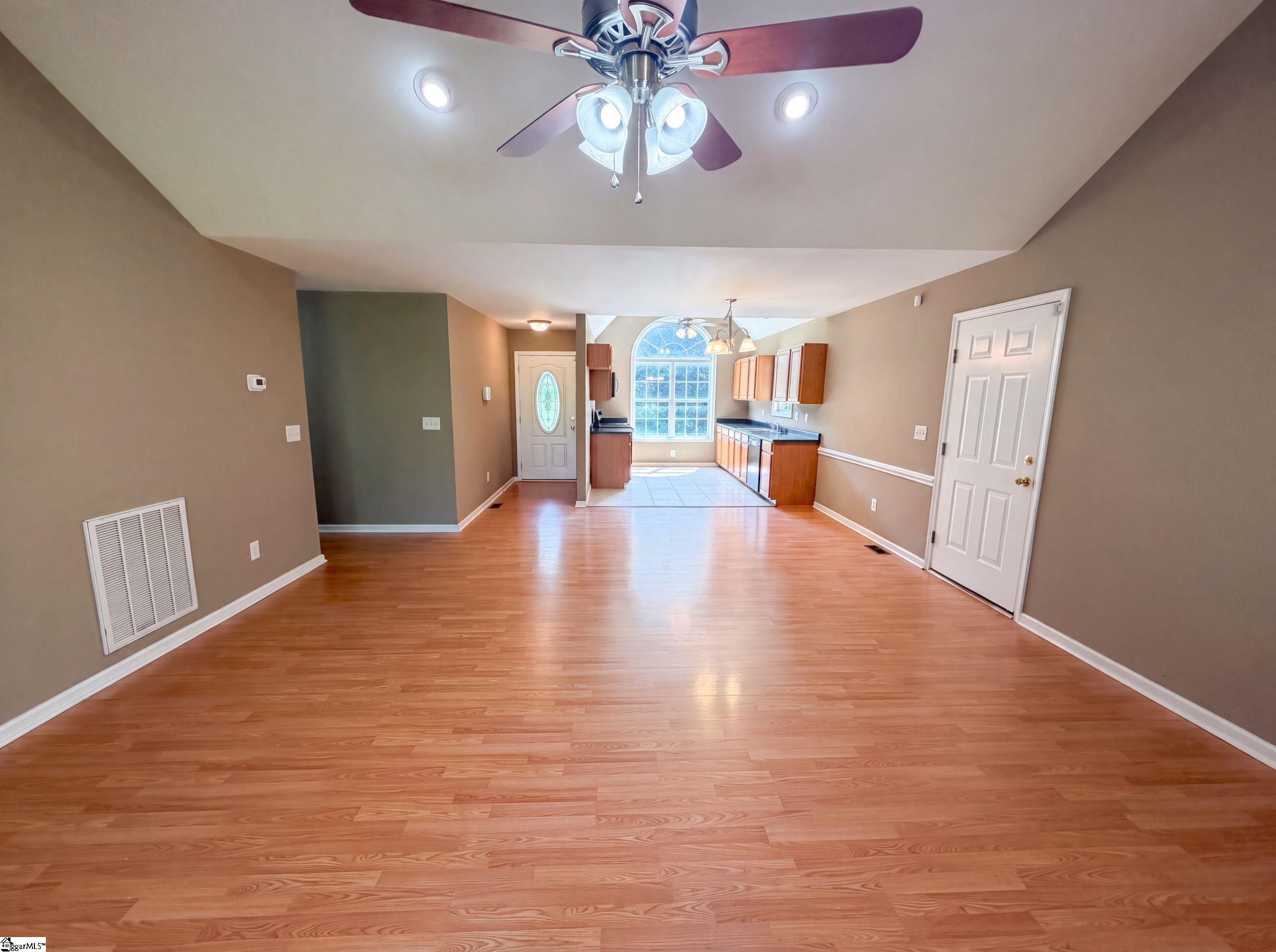 116 Fernwood Drive Property Photo 3
