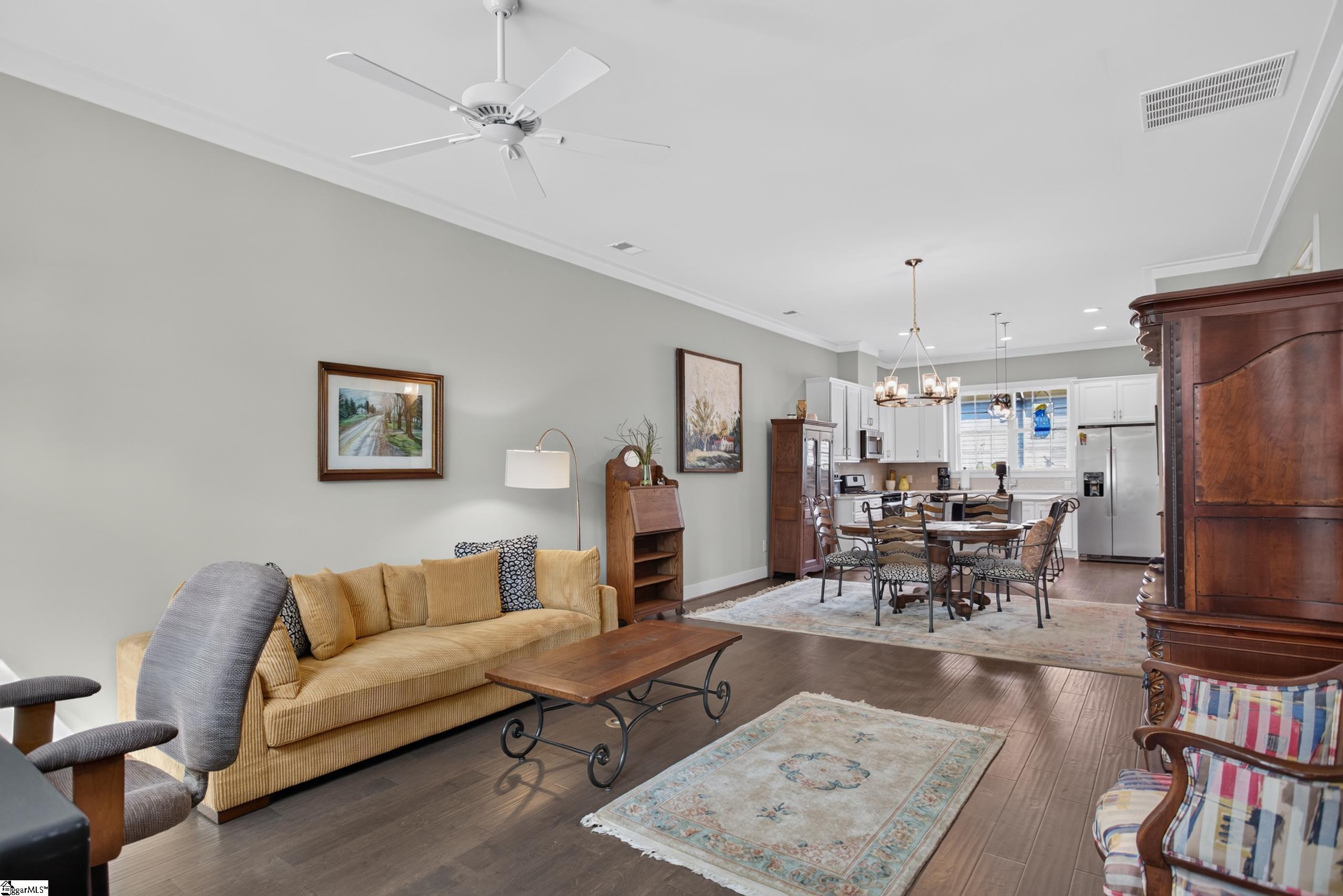 112 Tuttle Street Property Photo 10