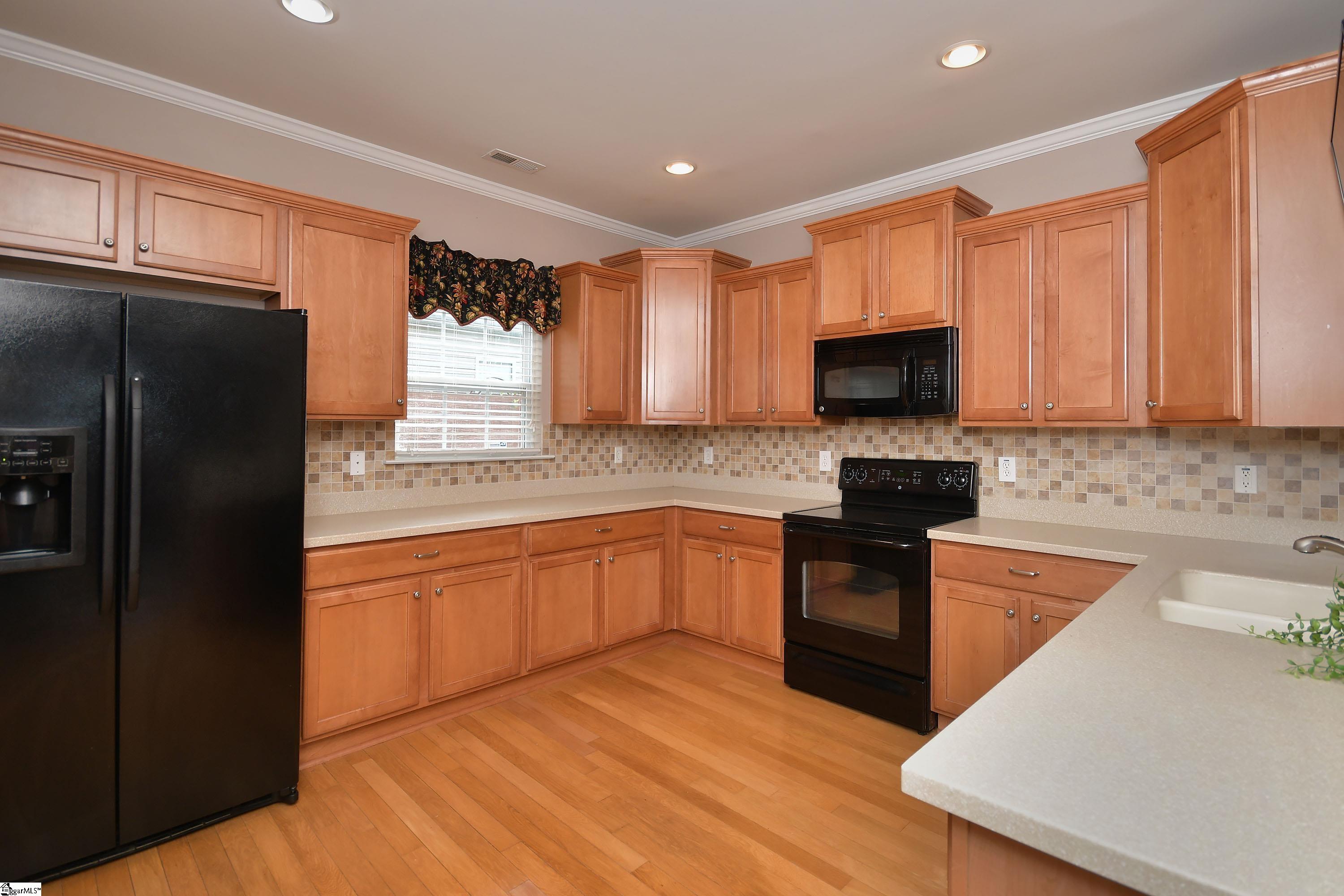 621 Summerville Way Property Photo 15