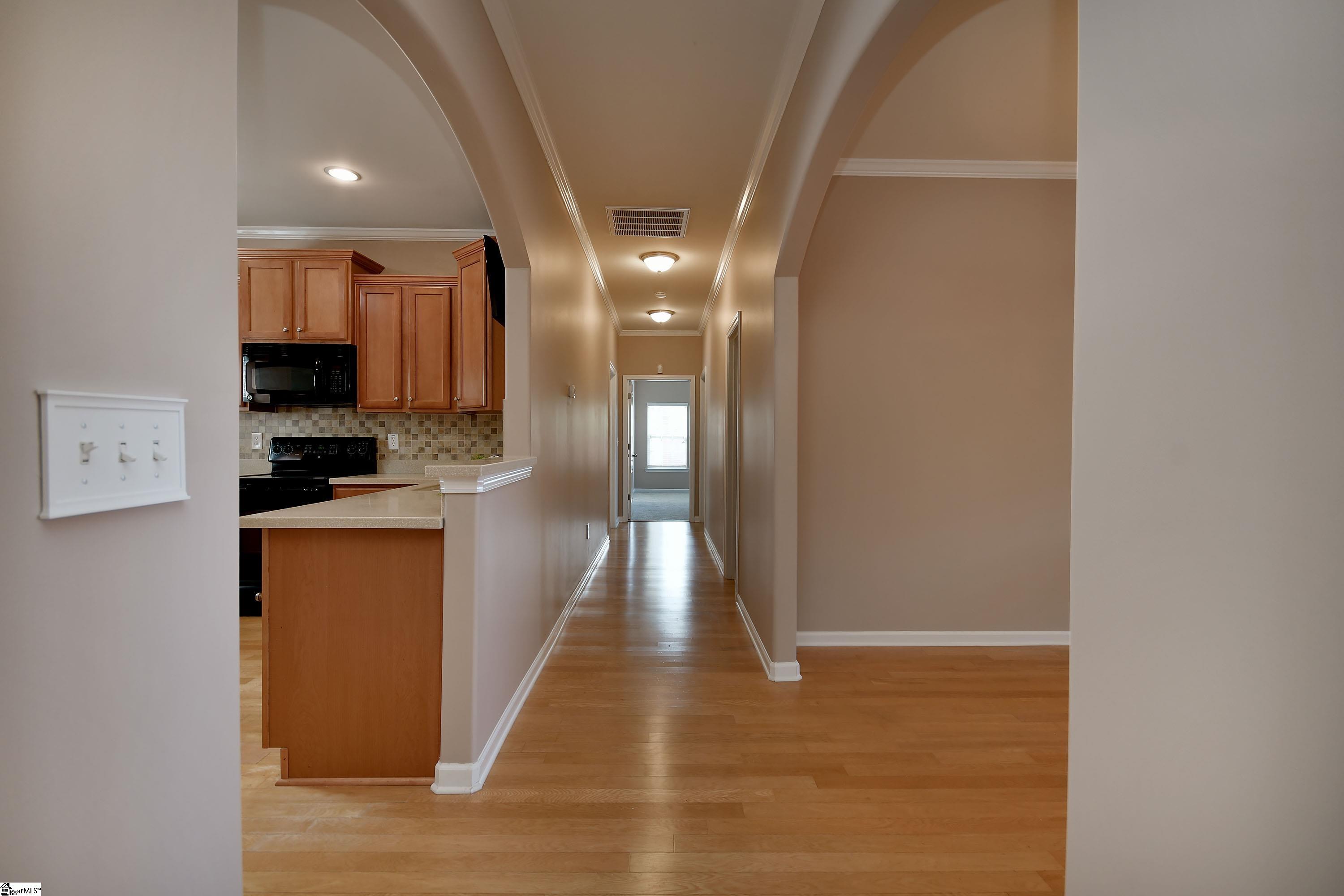 621 Summerville Way Property Photo 17