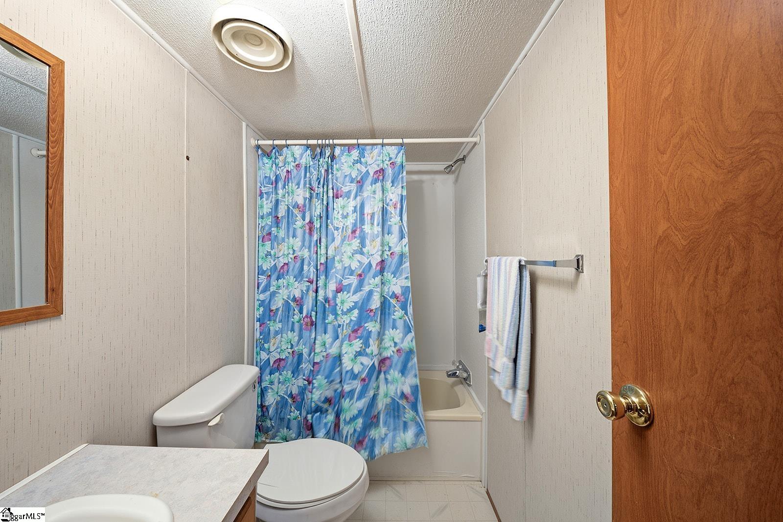 586 Kimbark Lane Property Photo 22