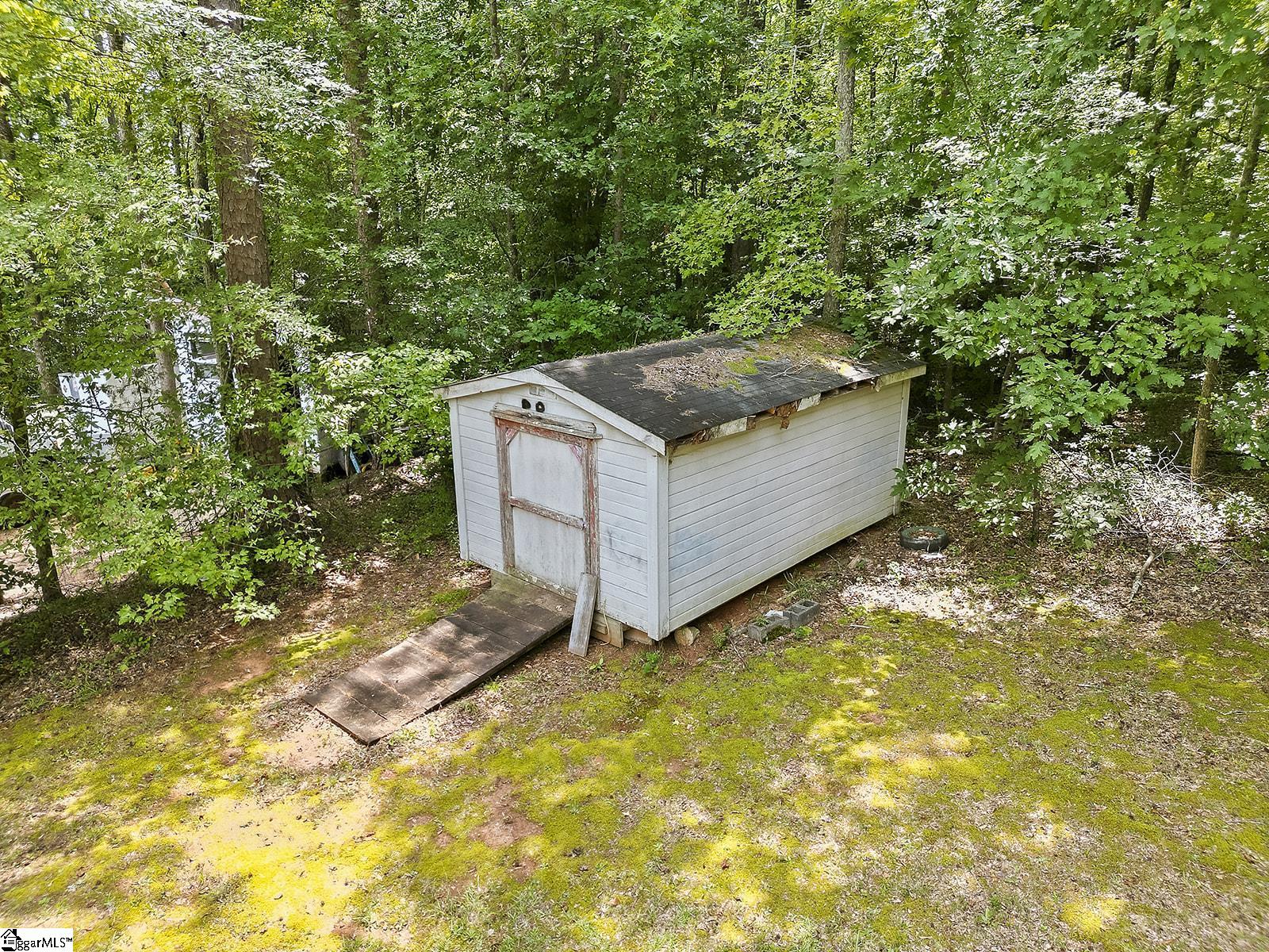 586 Kimbark Lane Property Photo 28
