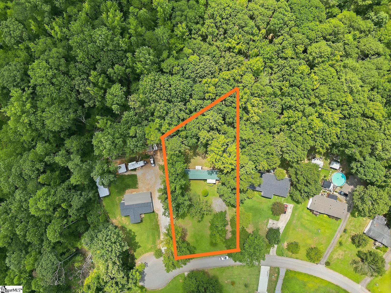 586 Kimbark Lane Property Photo 32