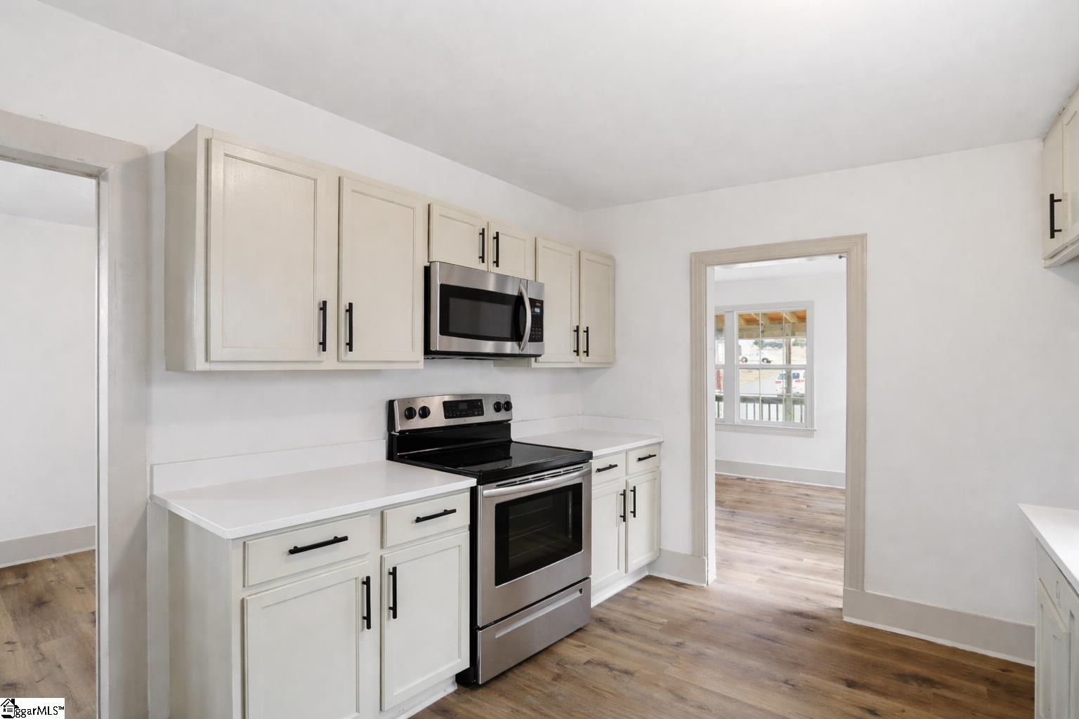 650 S Converse Street Property Photo 7