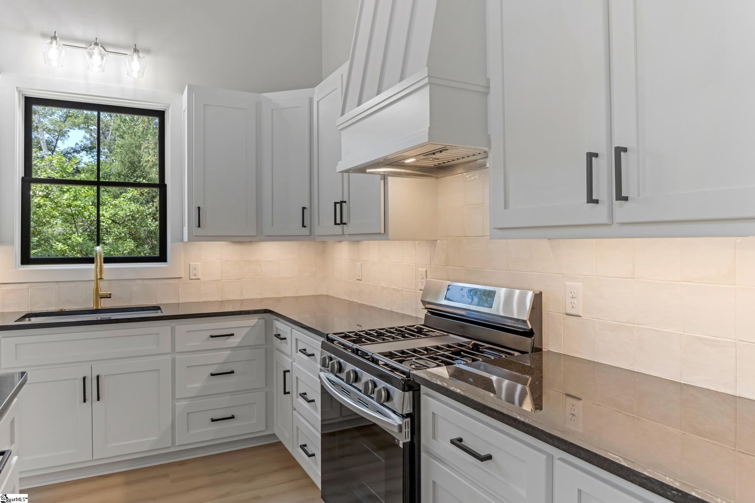 173 Ambler School Road Property Photo 15