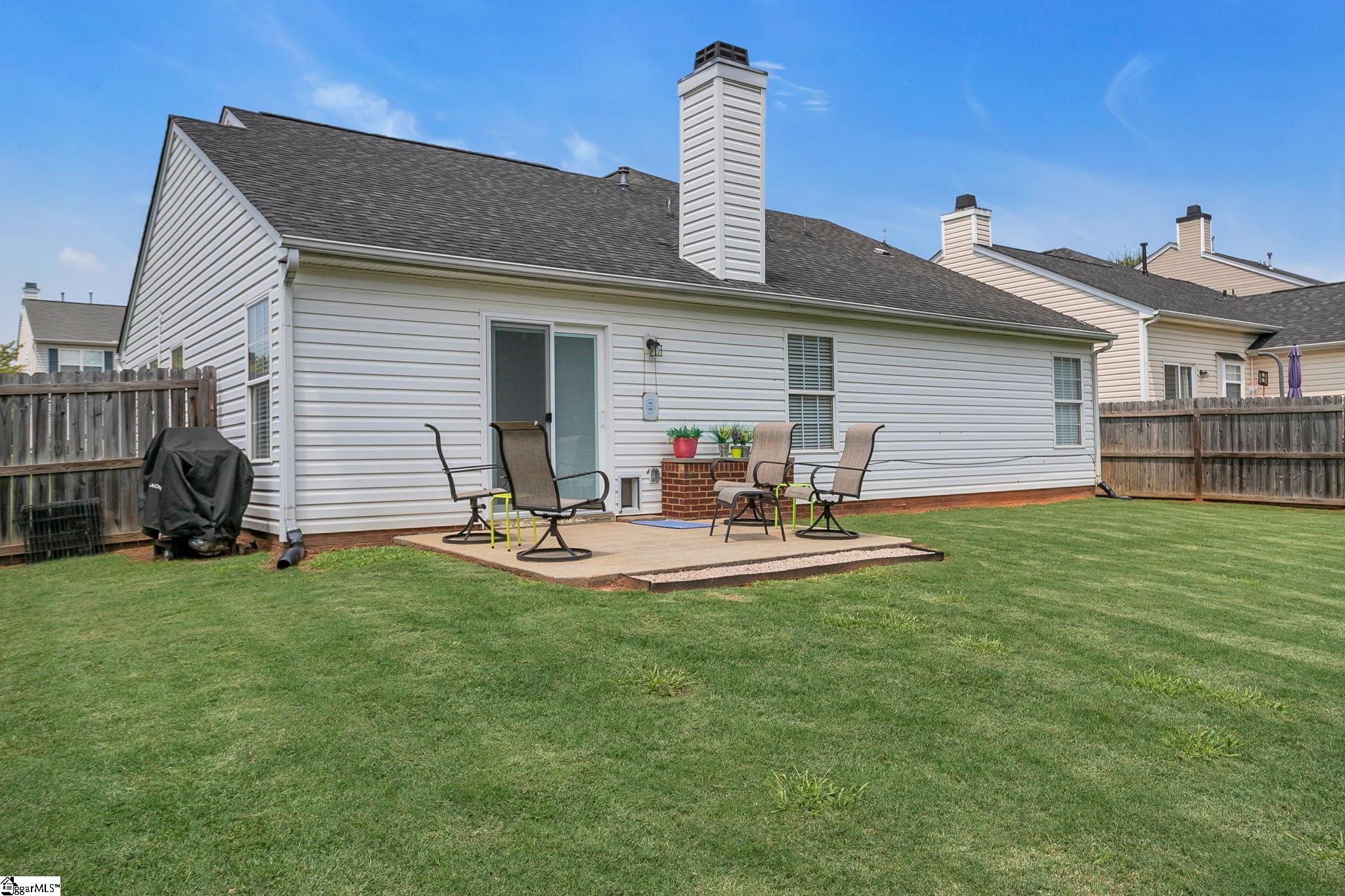 212 Clay Thorn Court Property Photo 33