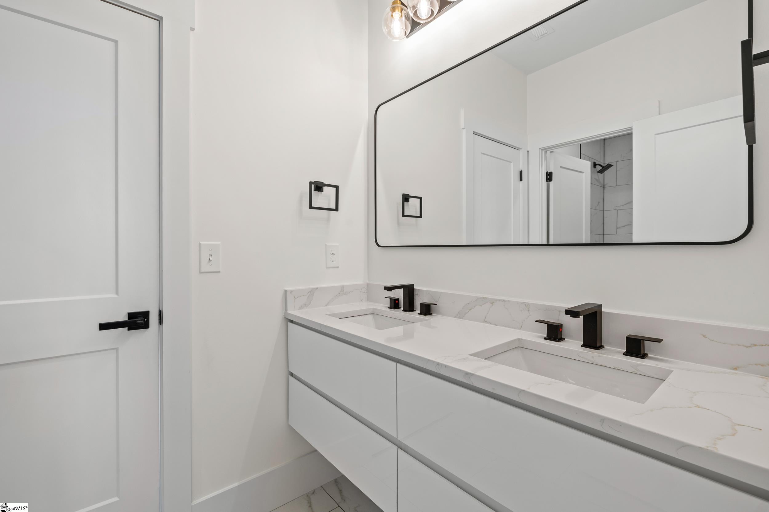 125 E Peninsula Drive Property Photo 26