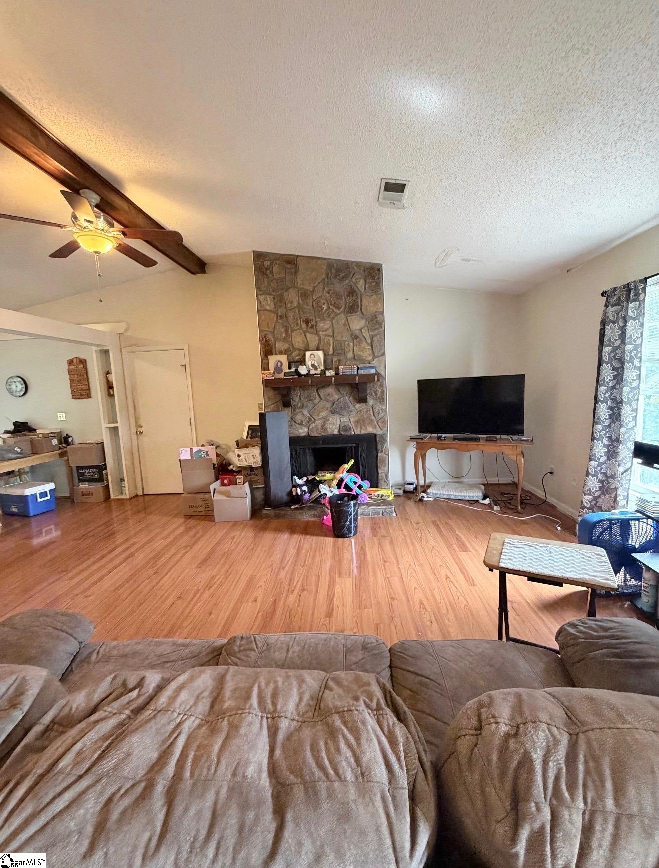 34 Shore Drive Property Photo 6