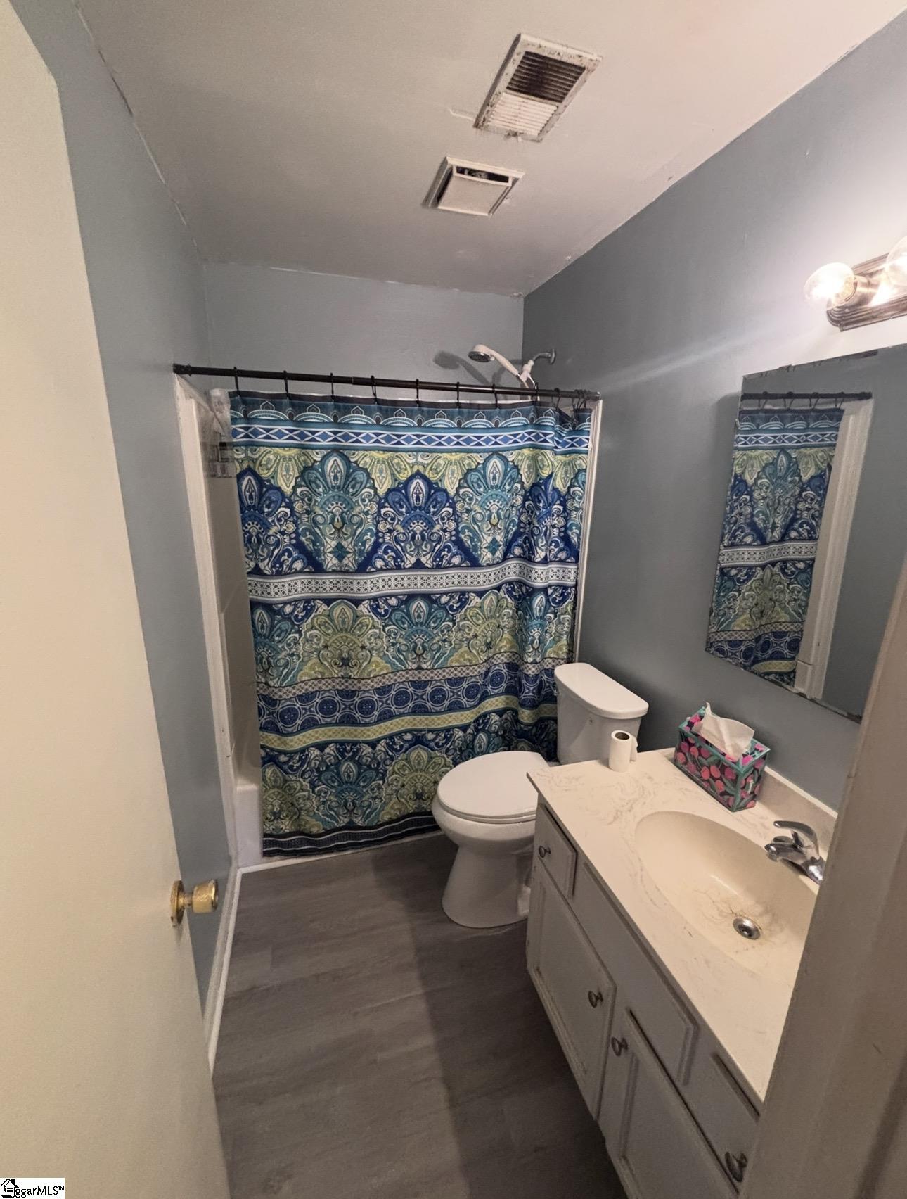 34 Shore Drive Property Photo 6