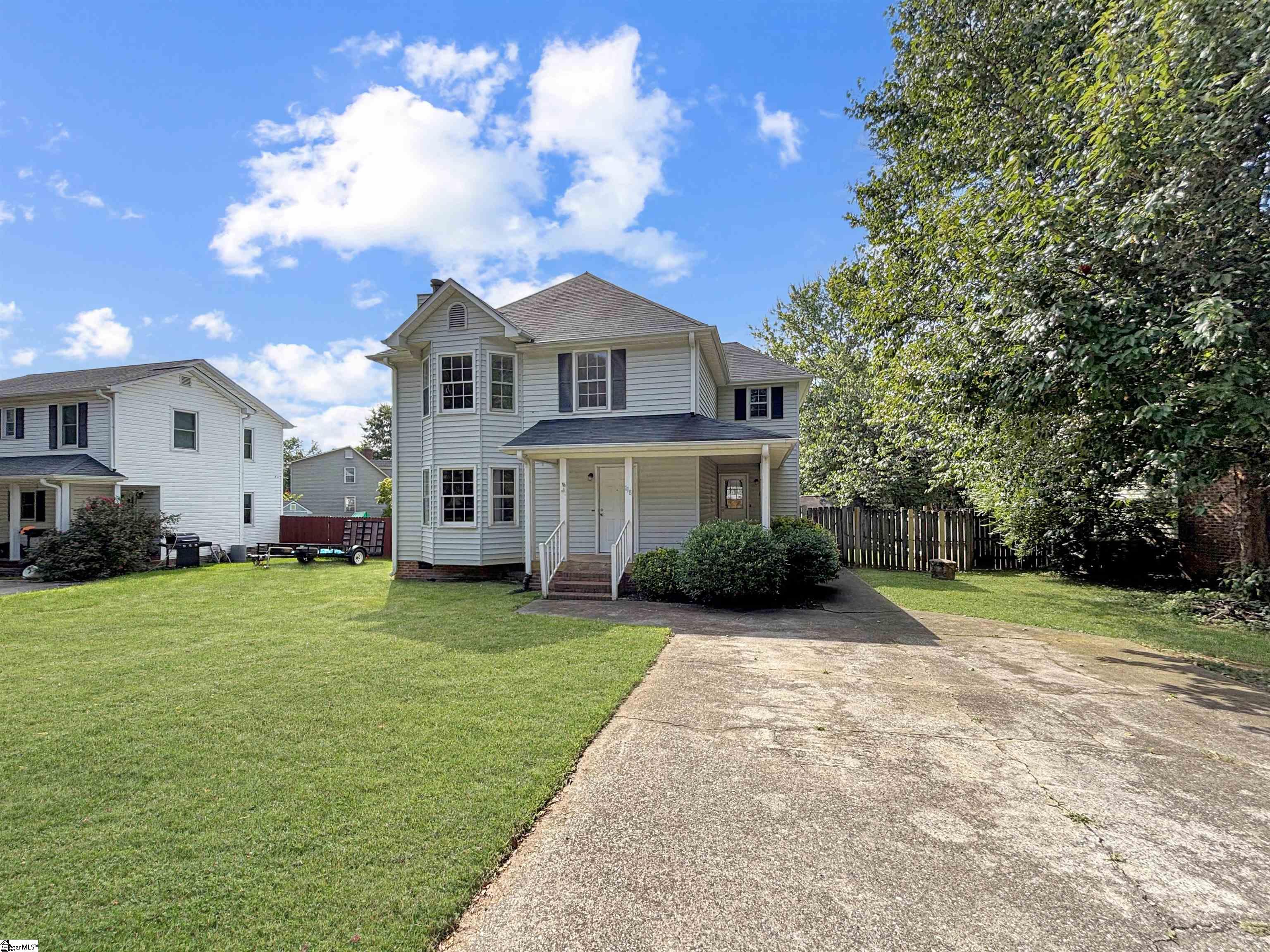 1600732 Property Photo 1