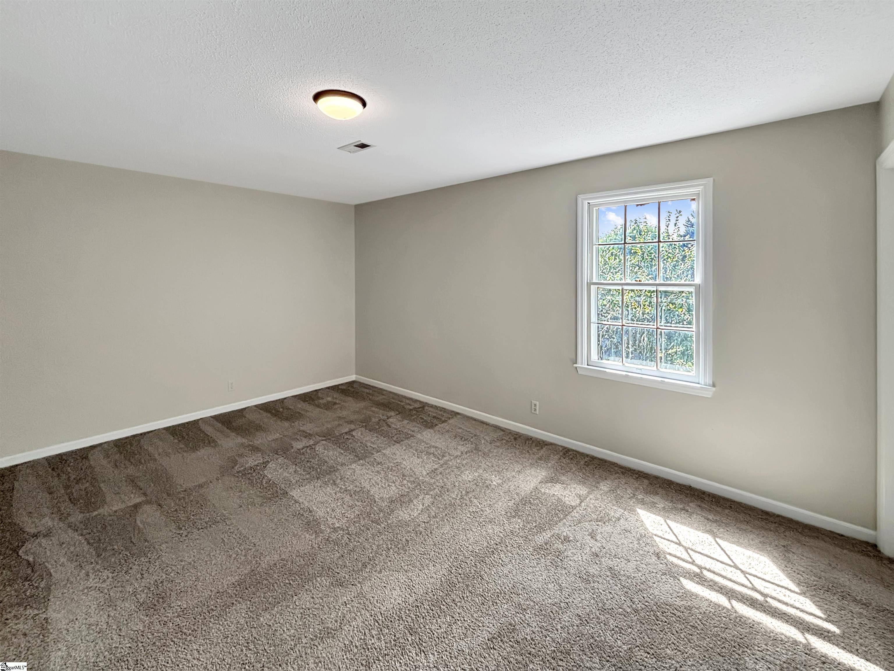 1600732 Property Photo 11