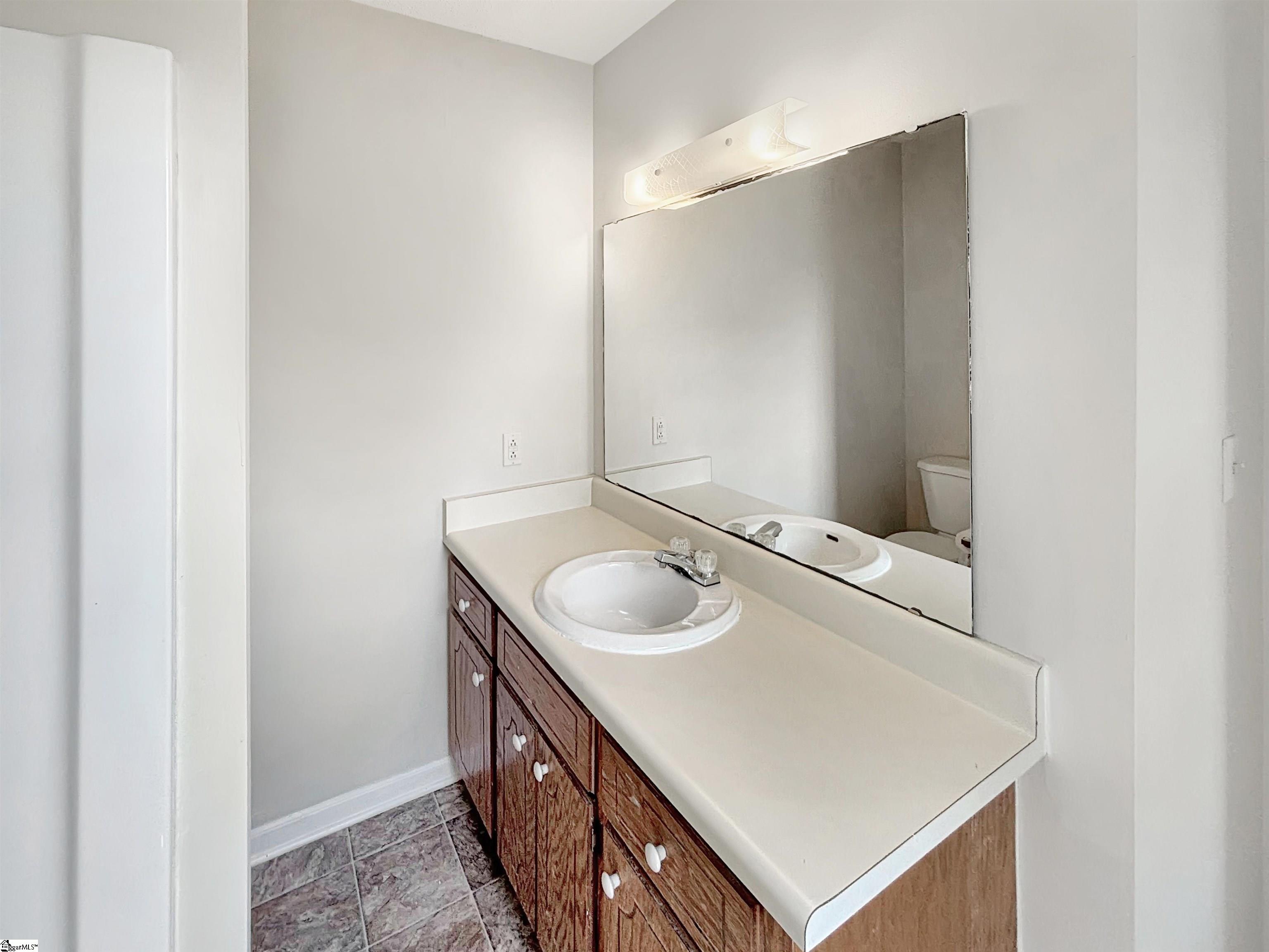 1600732 Property Photo 13