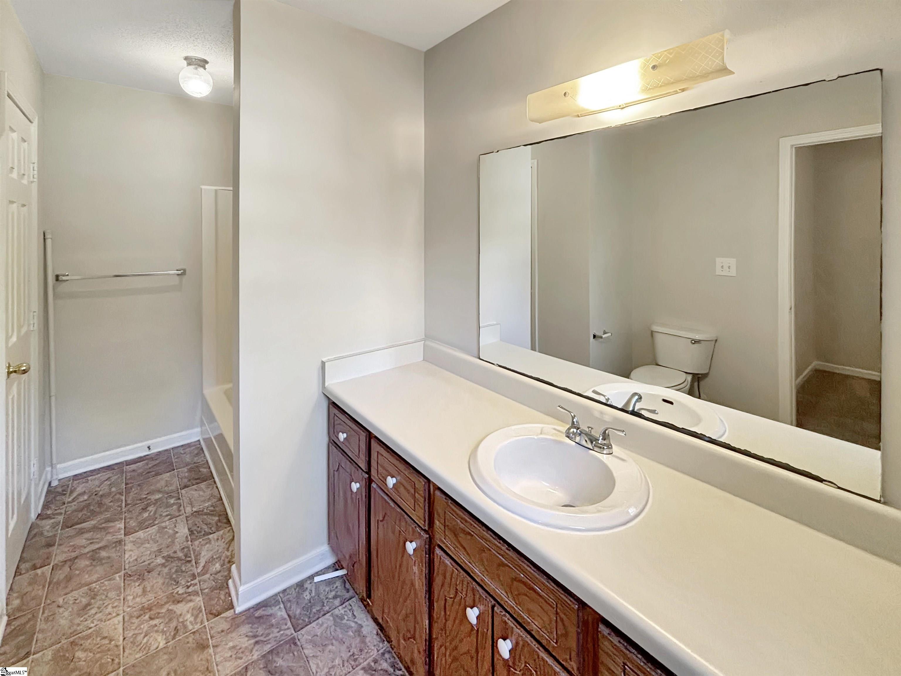 1600732 Property Photo 15