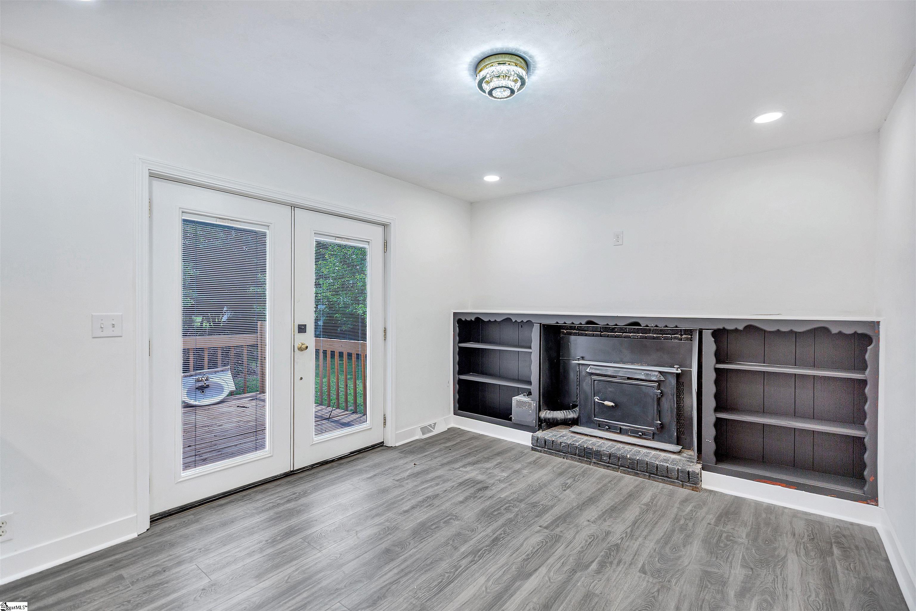 109 Avery Street Property Photo 13