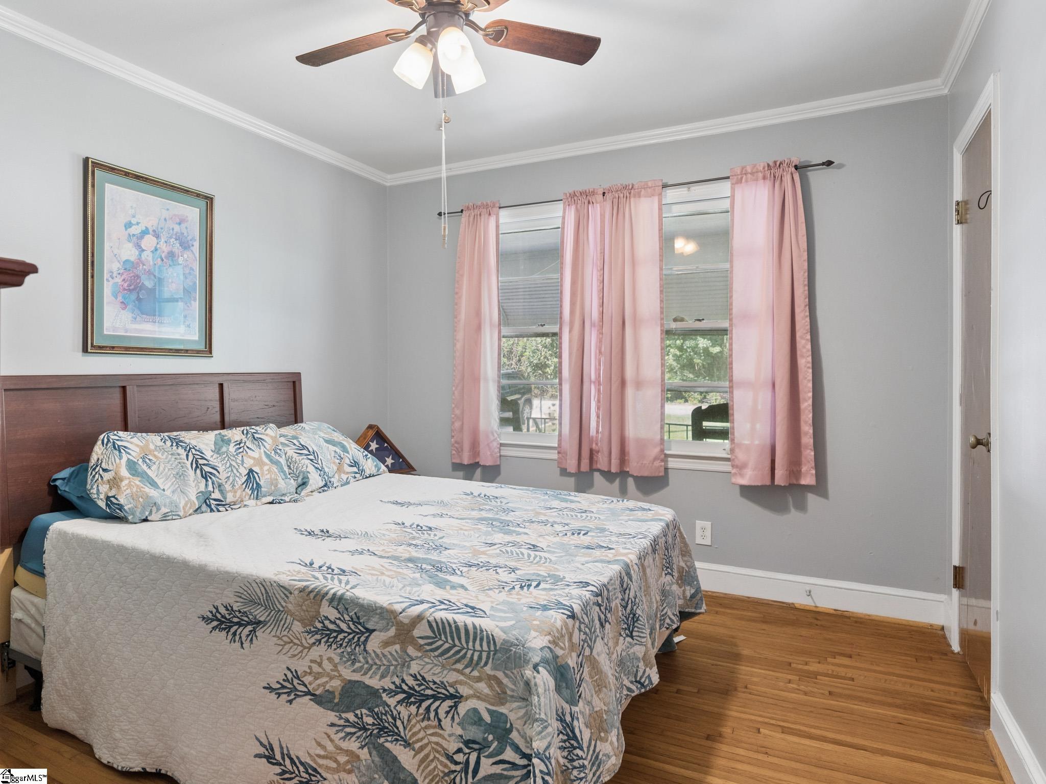 1124 Camelot Forest Property Photo 15