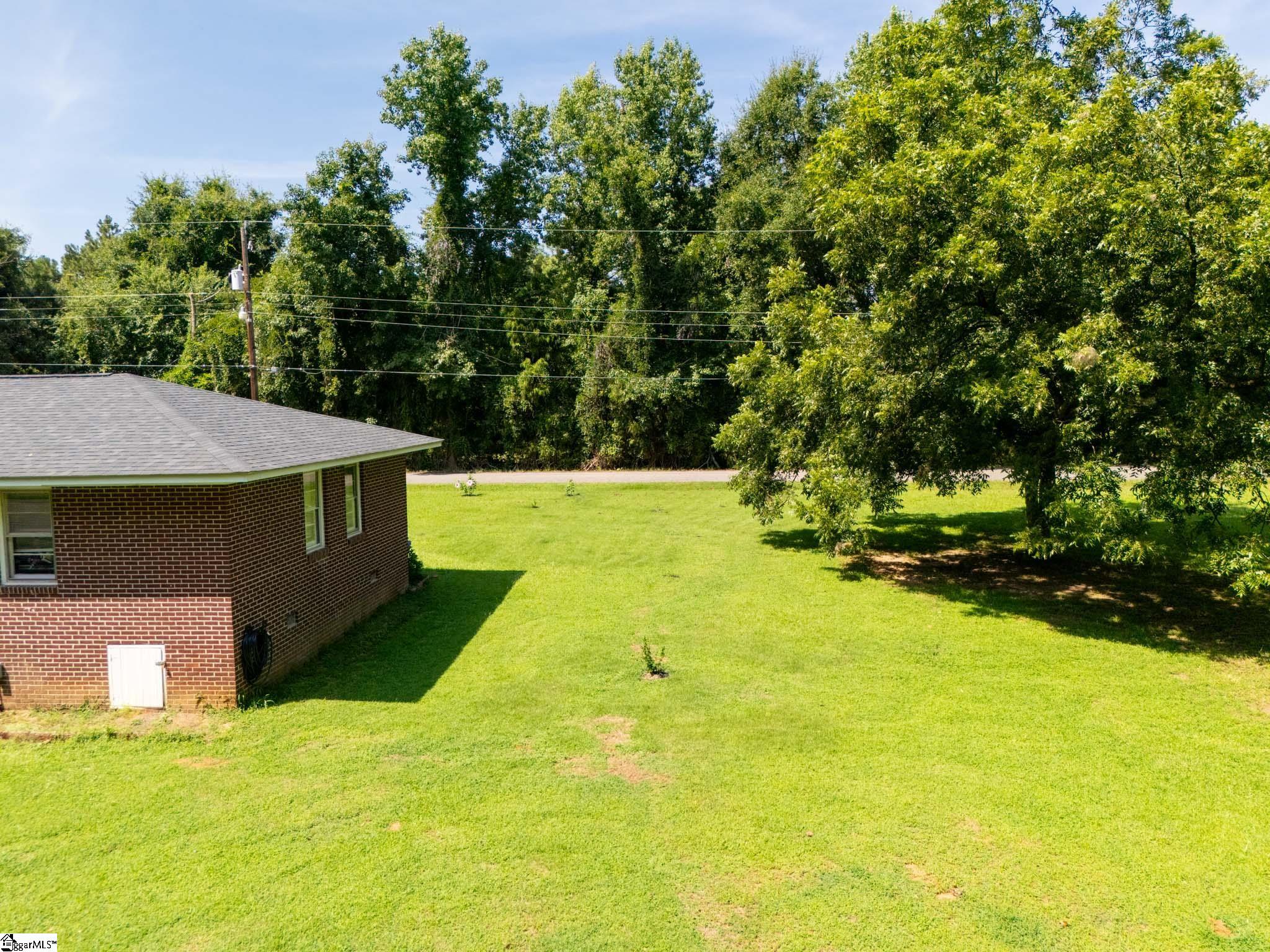 1124 Camelot Forest Property Photo 17