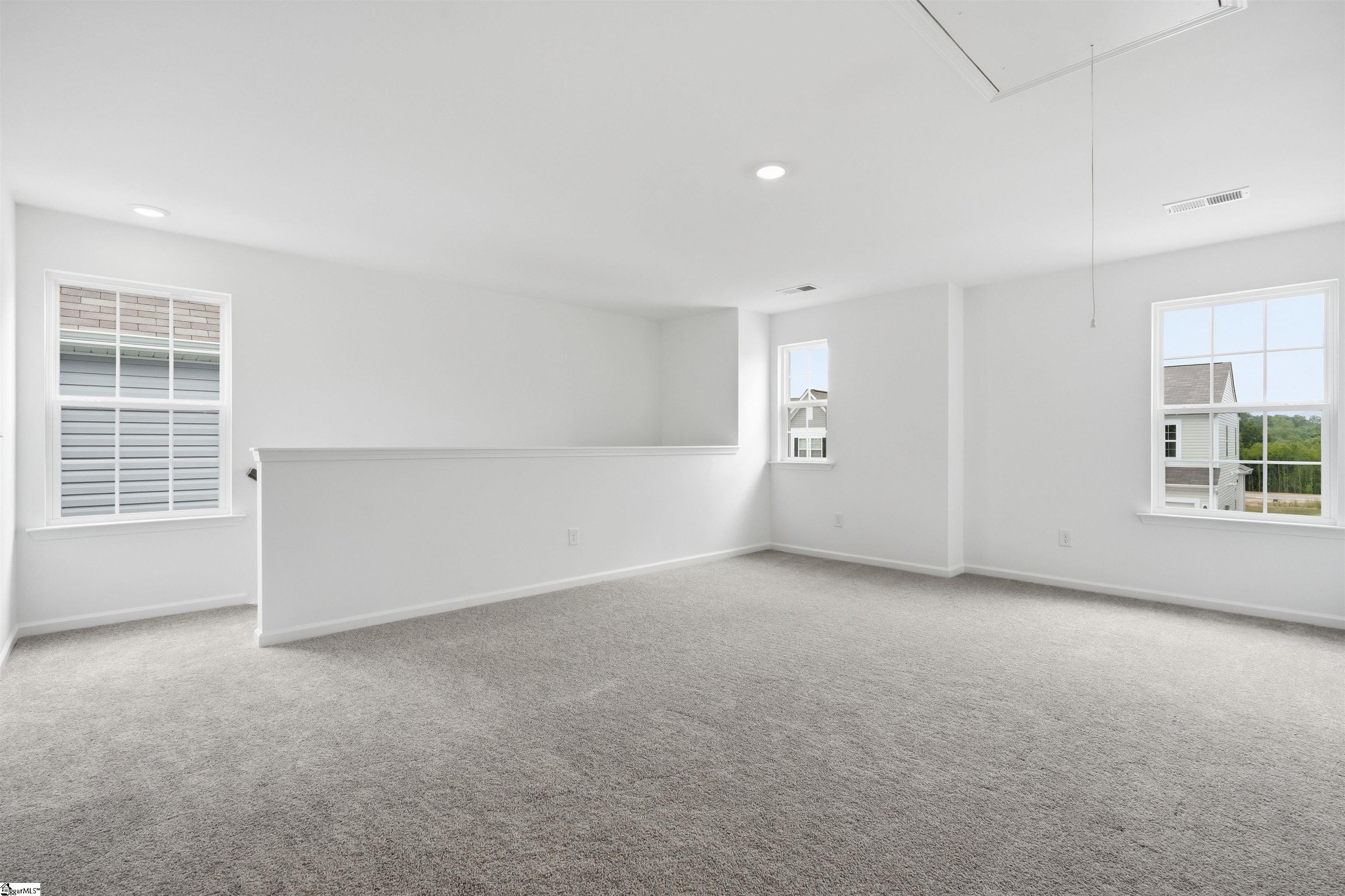 162 Farmwell Drive Property Photo 6