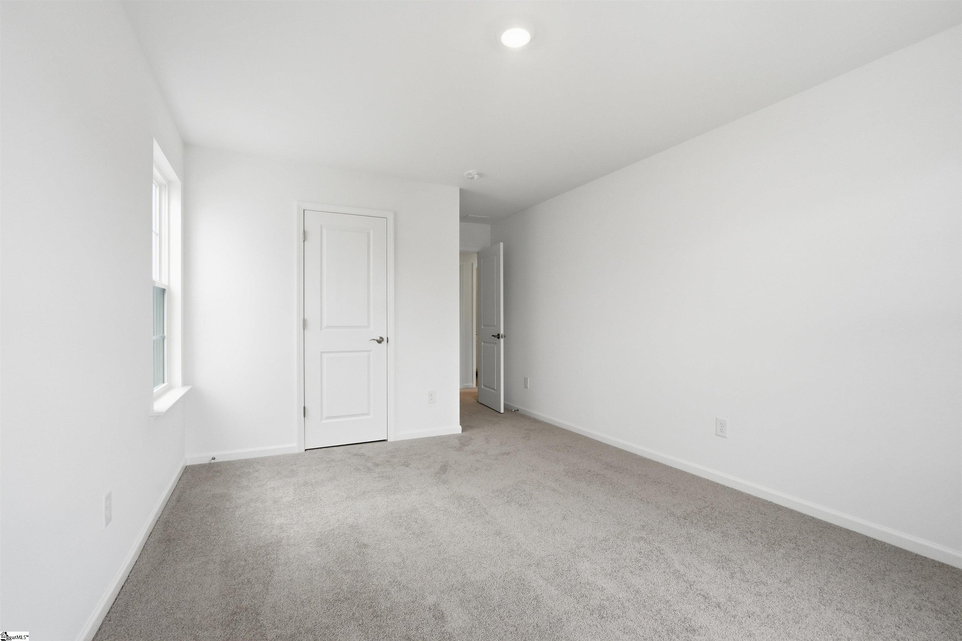 162 Farmwell Drive Property Photo 13