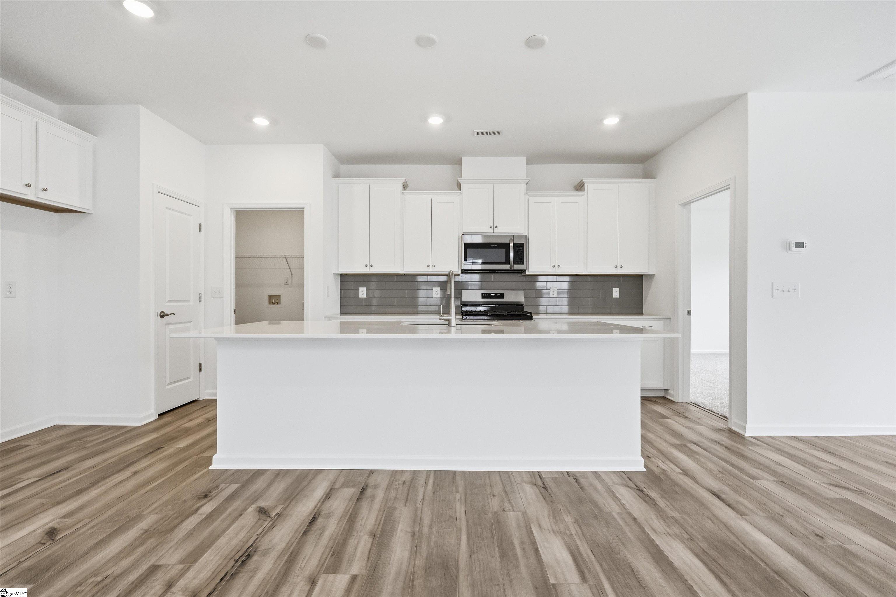 162 Farmwell Drive Property Photo 18