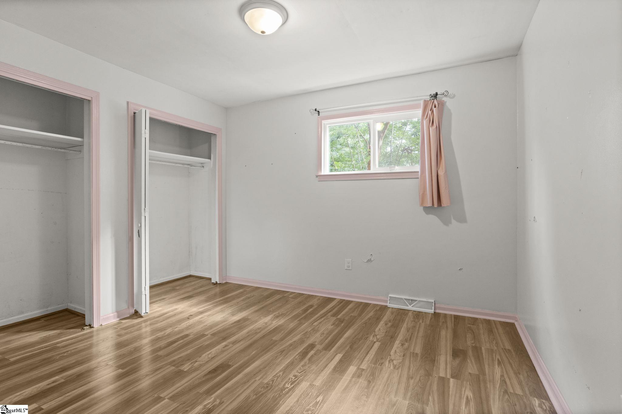 207 Seminole Drive Property Photo 10