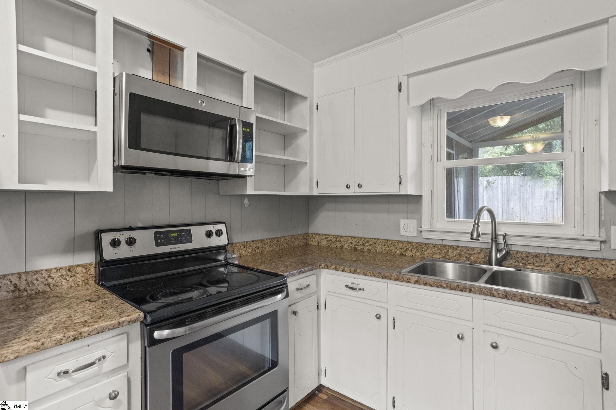 207 Seminole Drive Property Photo 14