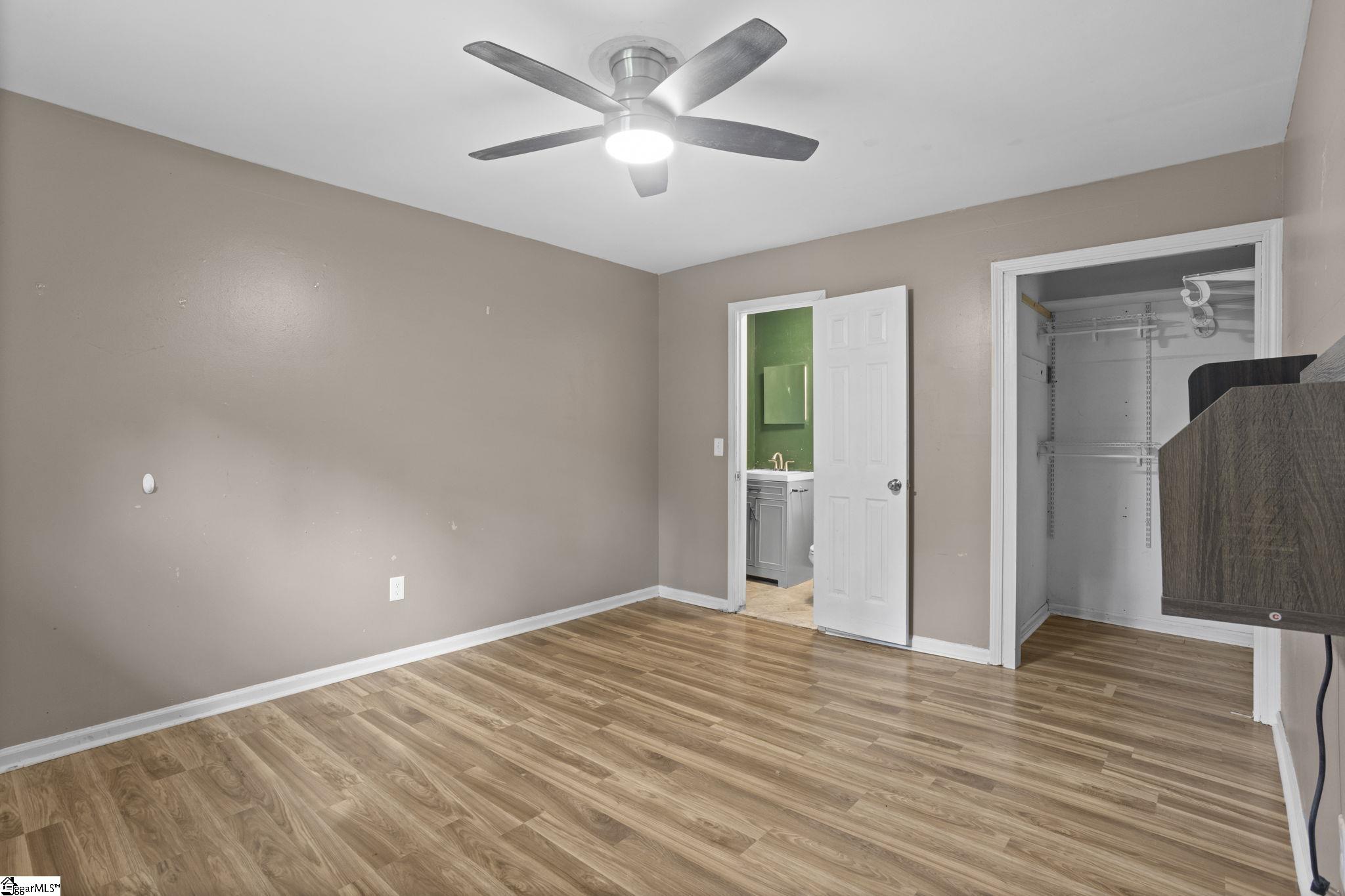 207 Seminole Drive Property Photo 17