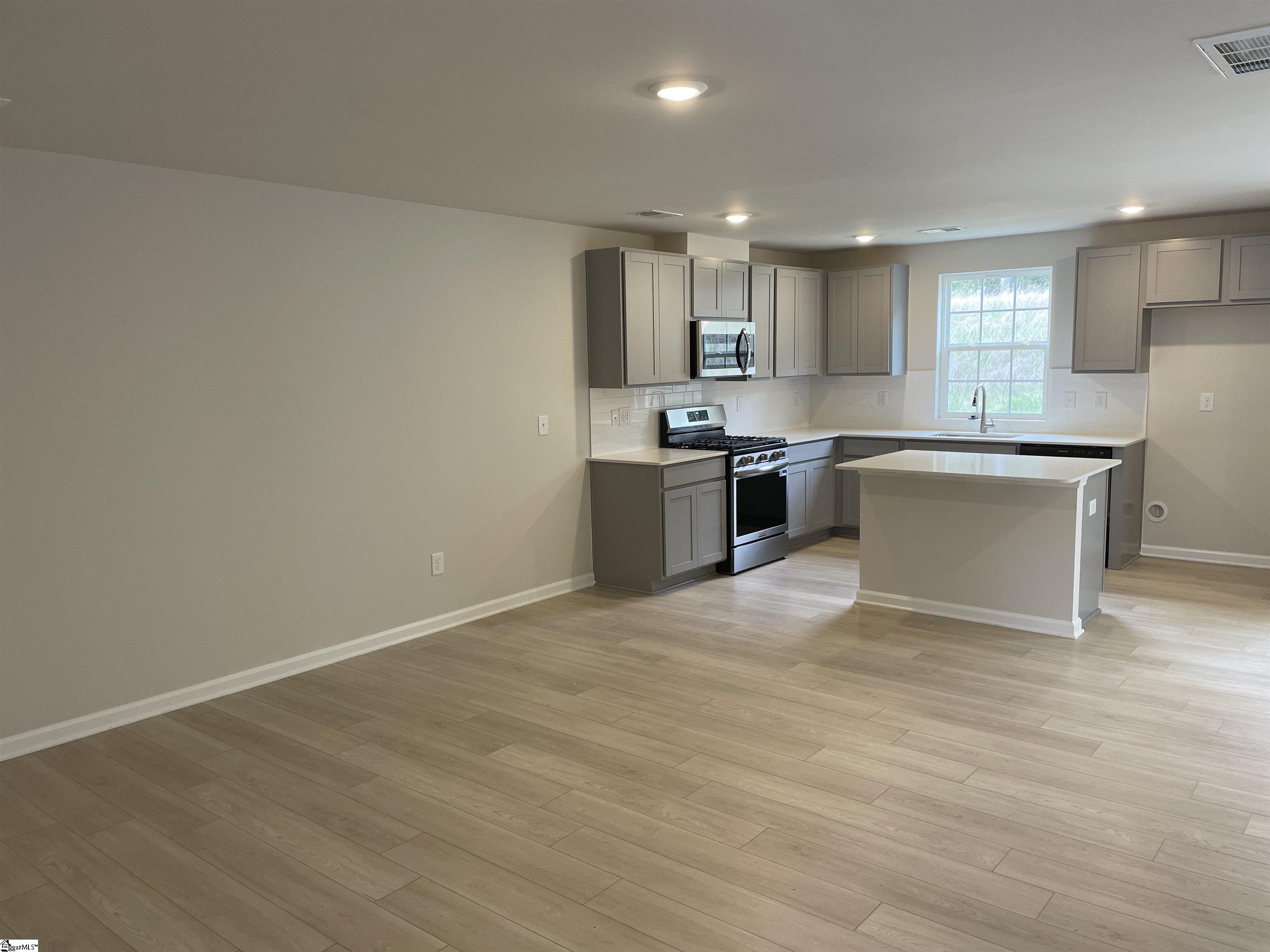 138 Tango Drive Property Photo 8