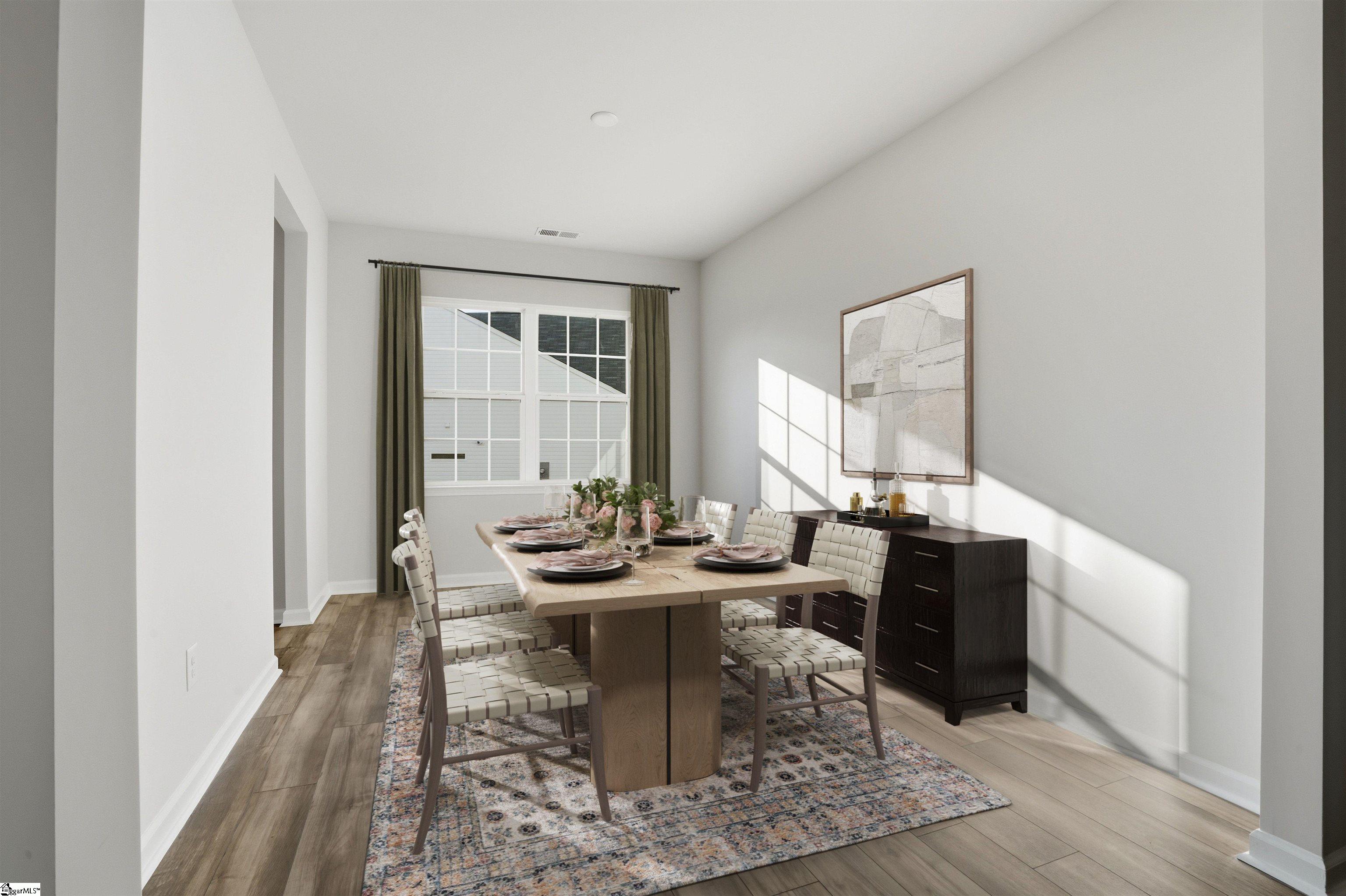 40 E First Street Property Photo 6