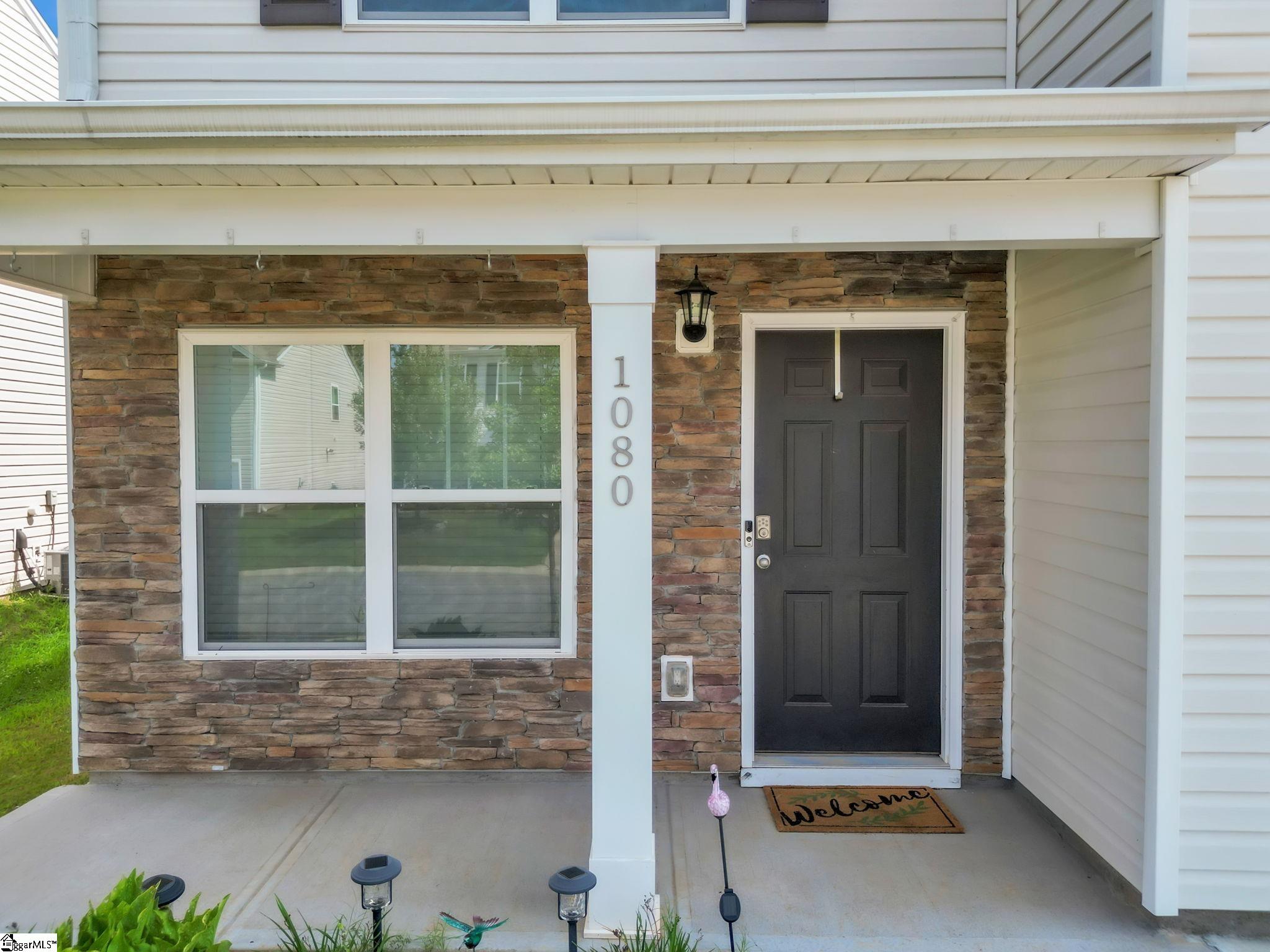 1080 Yearling Way Property Photo 3