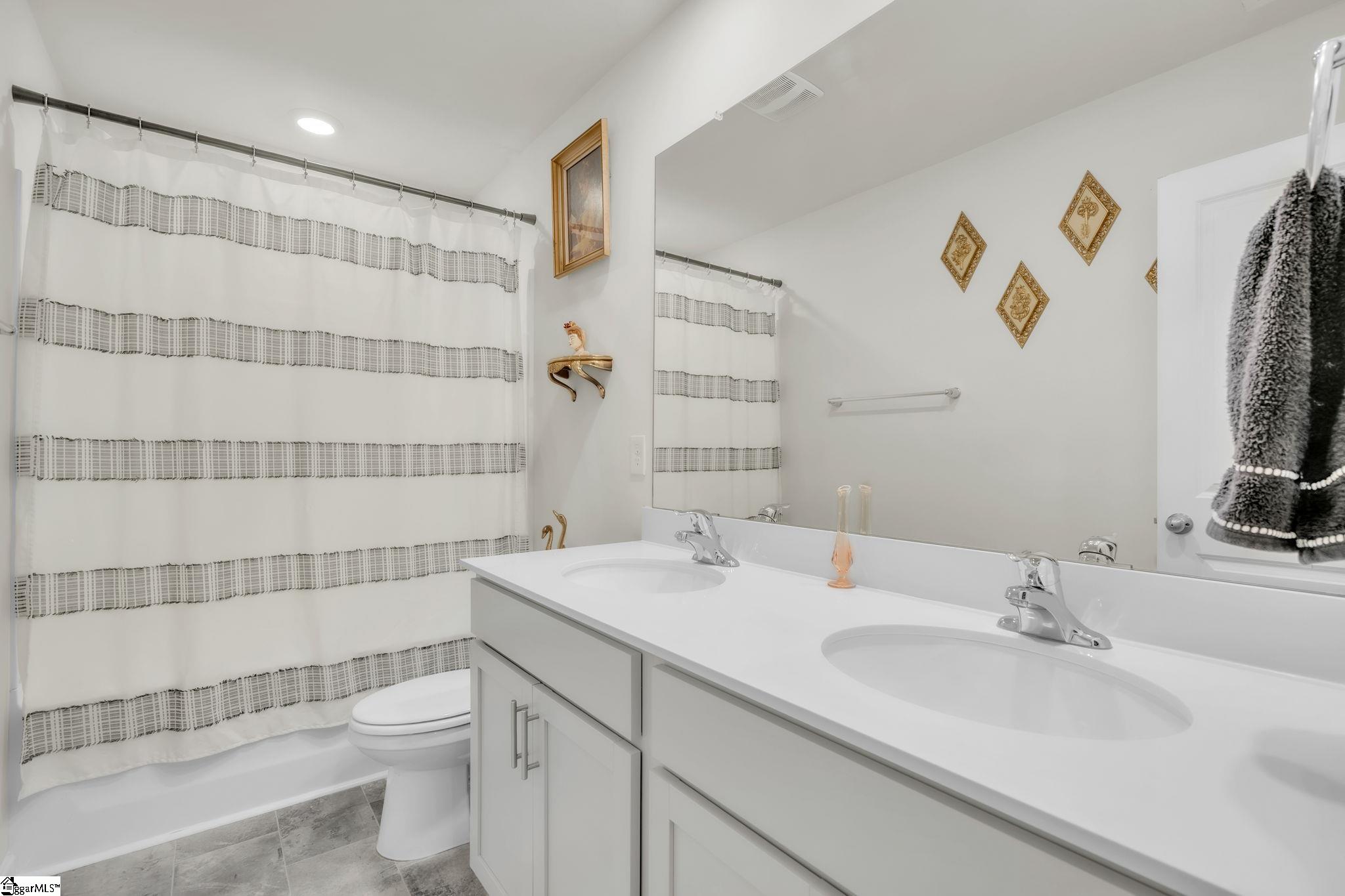 1080 Yearling Way Property Photo 22
