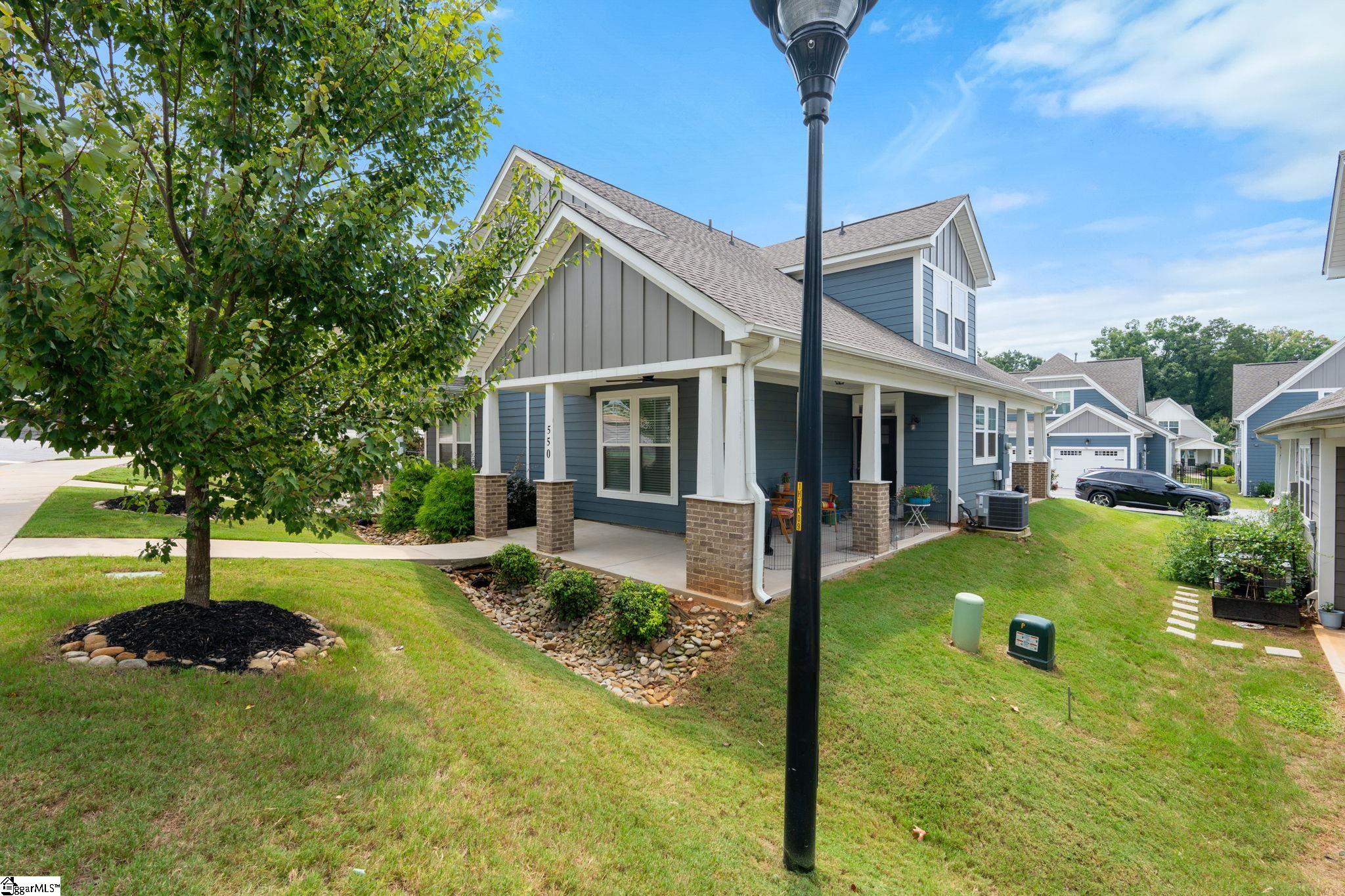 550 Twin Lake Road Property Photo 3