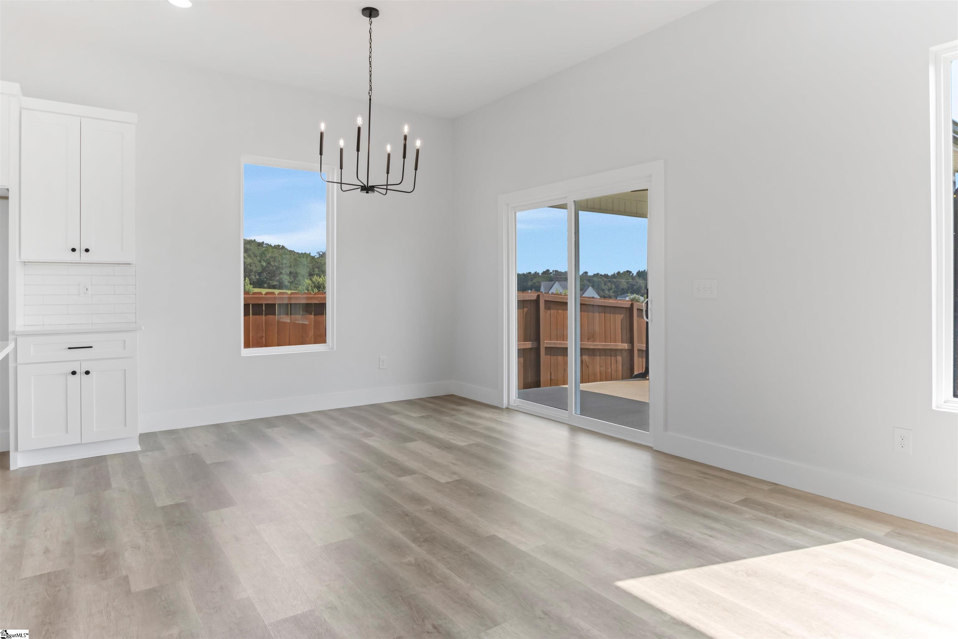 2019 Meadow Glen Court Property Photo 11