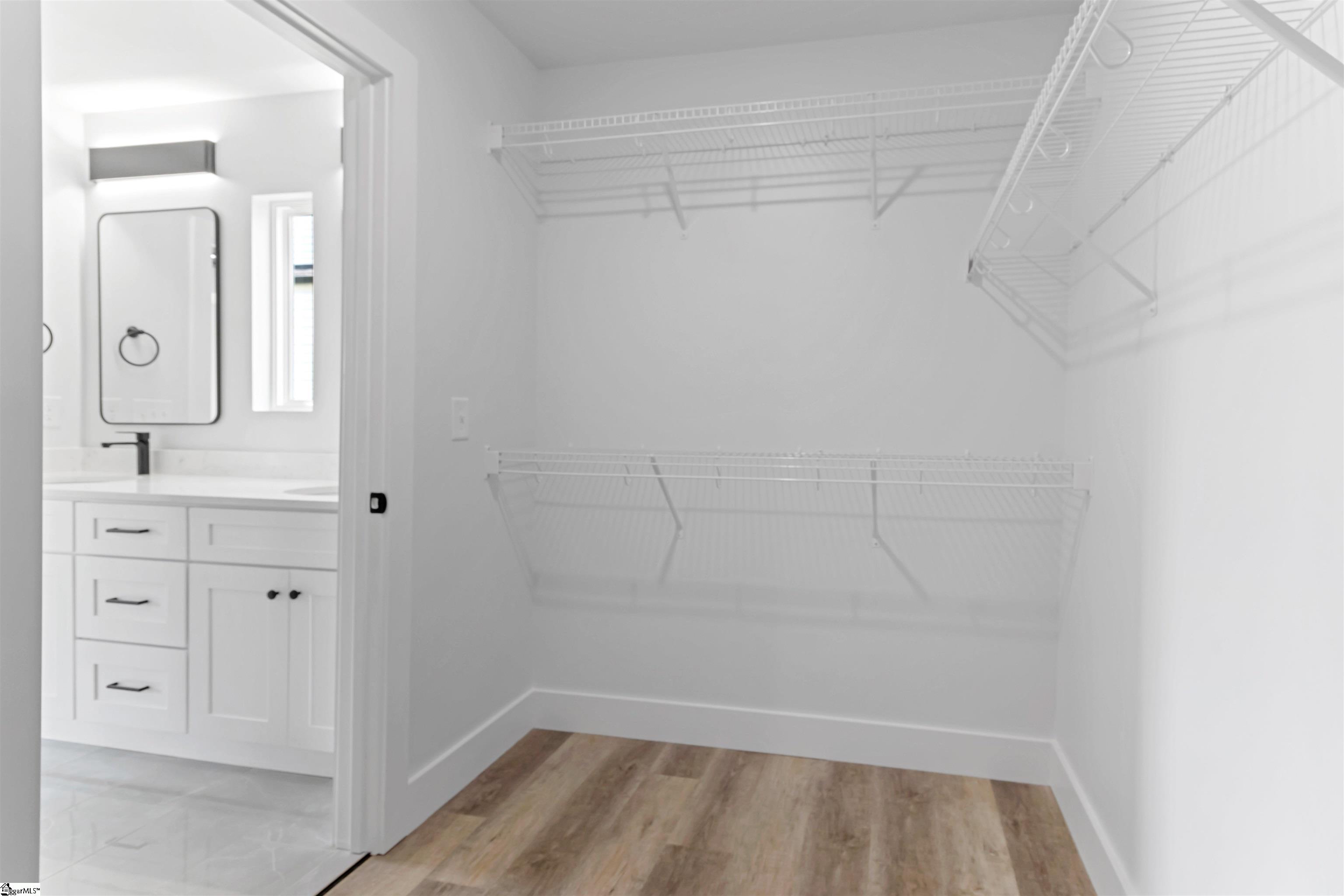 2019 Meadow Glen Court Property Photo 21