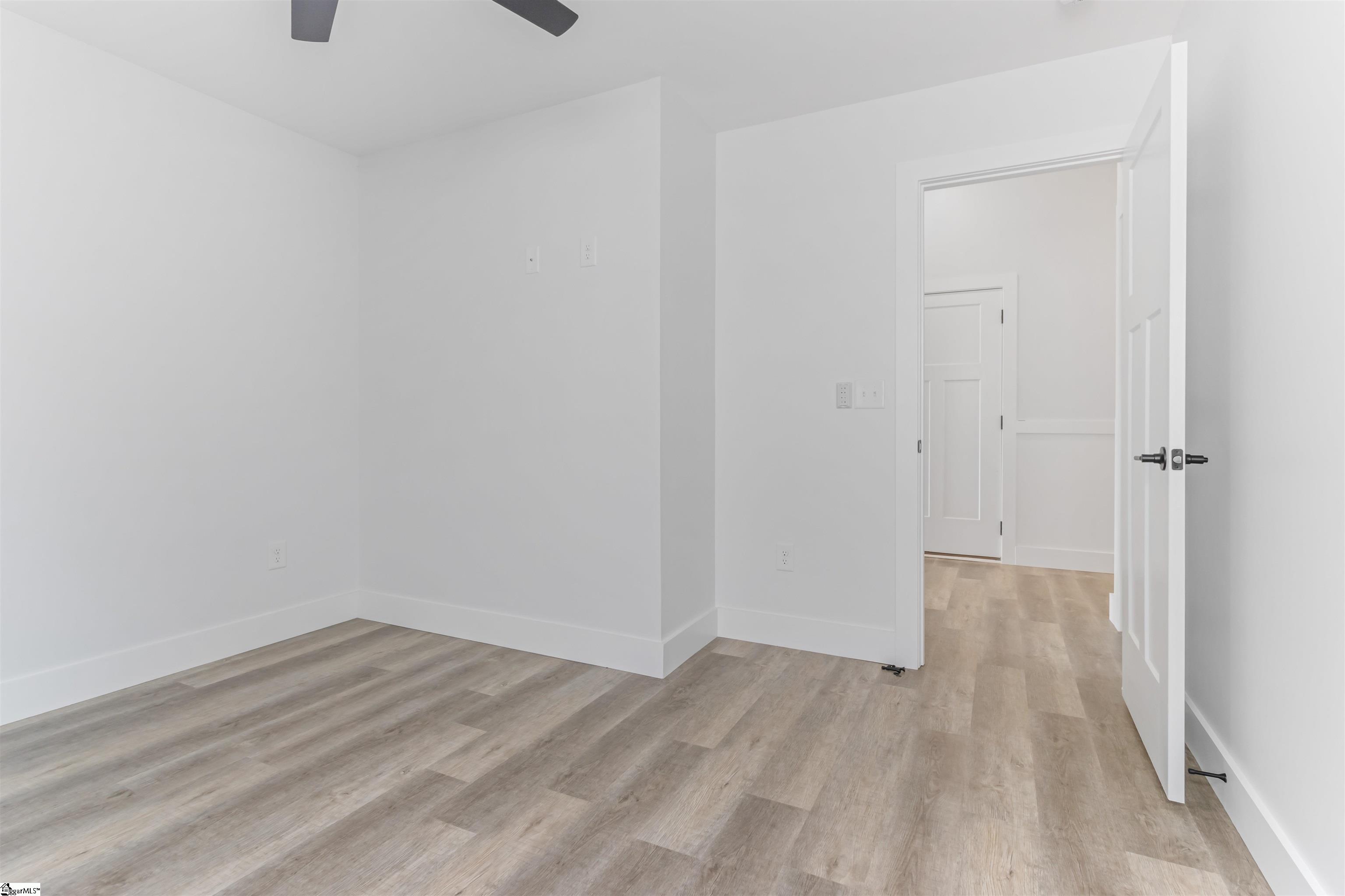 2019 Meadow Glen Court Property Photo 26