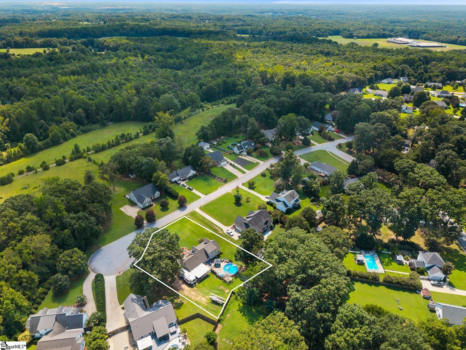 7 Wooded Glenn Court Property Photo 3