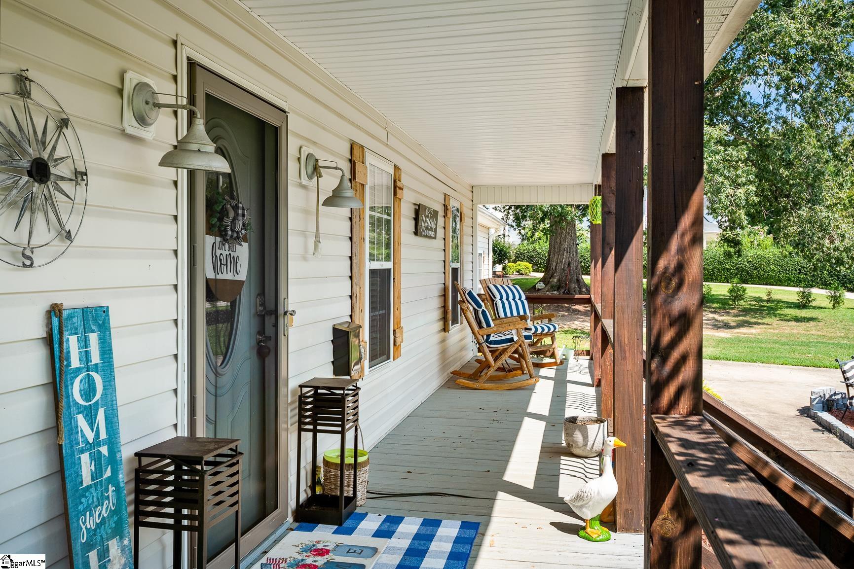7 Wooded Glenn Court Property Photo 4