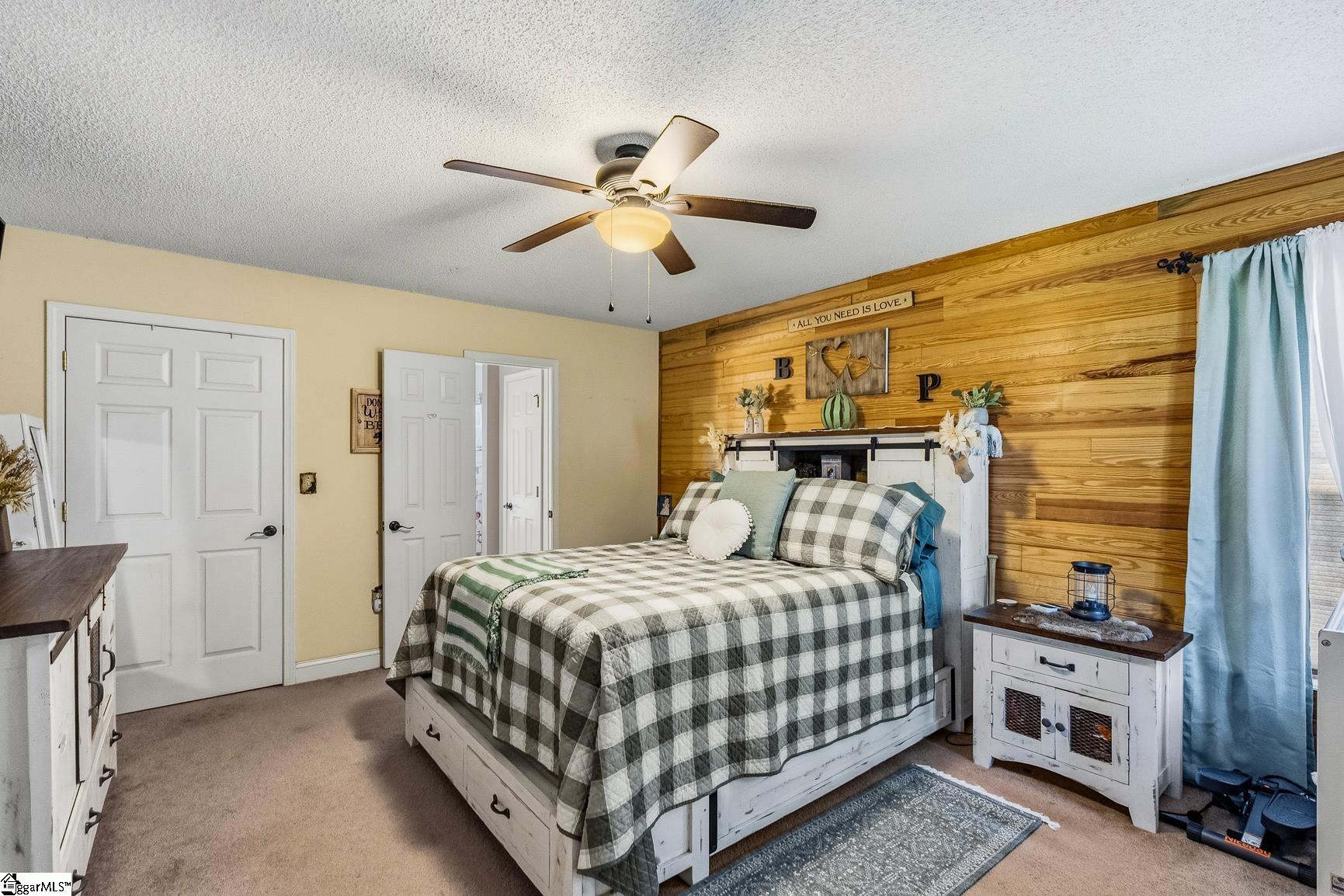 7 Wooded Glenn Court Property Photo 11