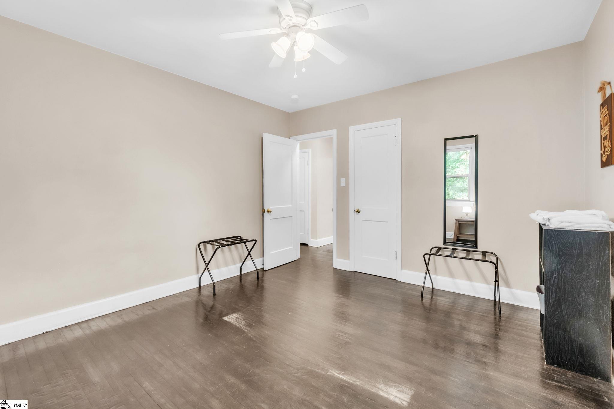 112 Cornell Street Property Photo 17