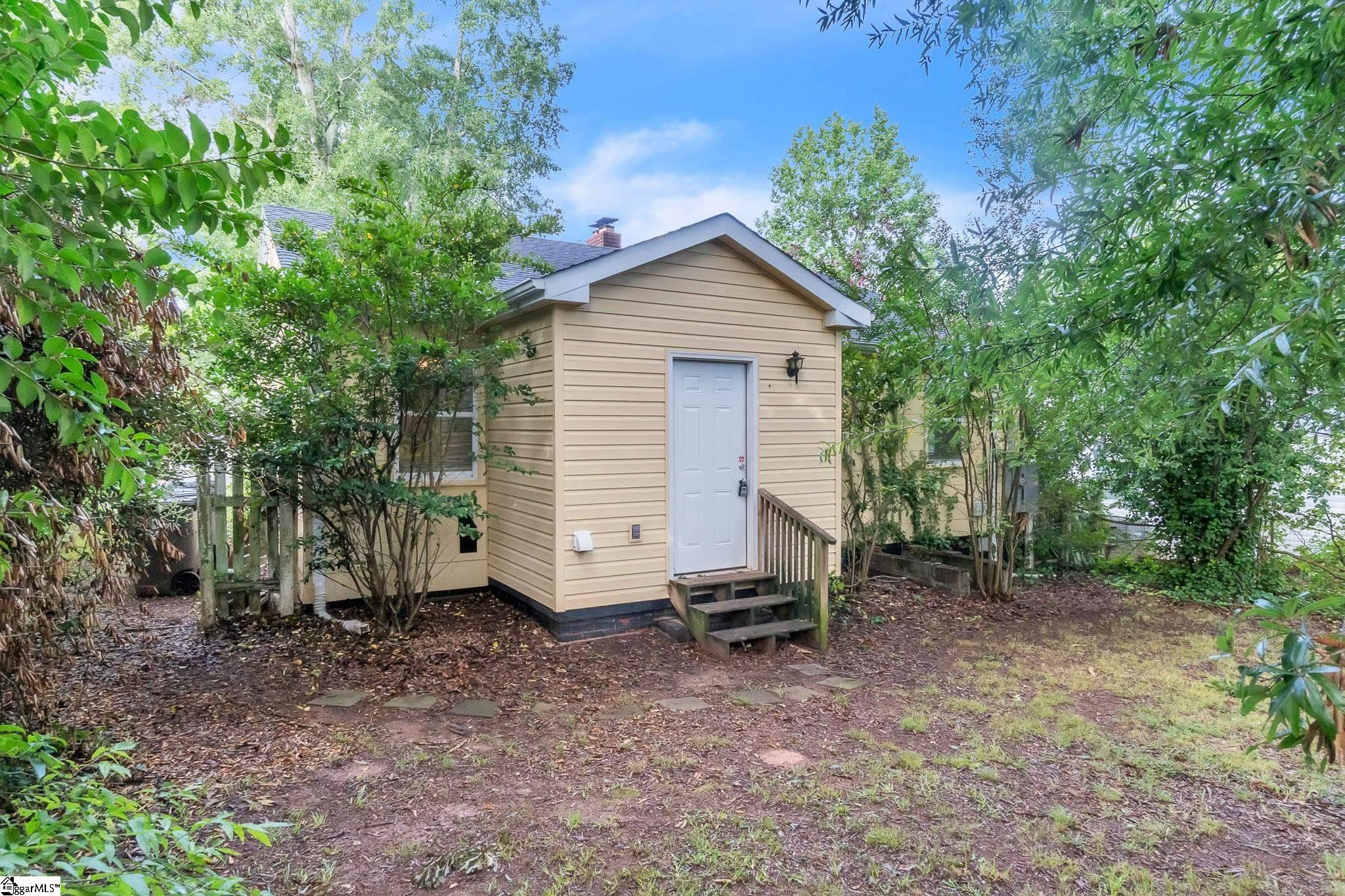 112 Cornell Street Property Photo 28