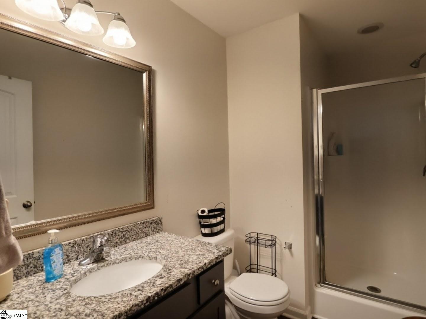 418 Icebow Road Property Photo 3