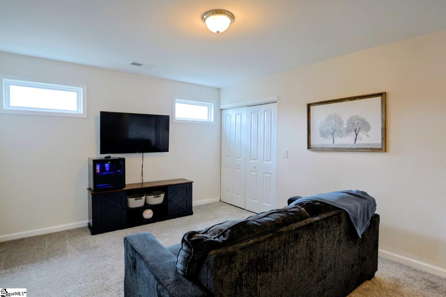 418 Icebow Road Property Photo 8